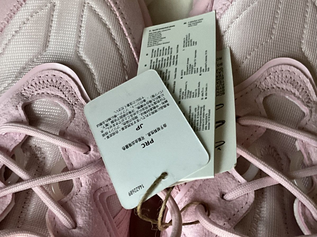 Adidas Women’s Pink Adidas Ozweego Size US 9.5 / IT 39.5 - 15 Thumbnail