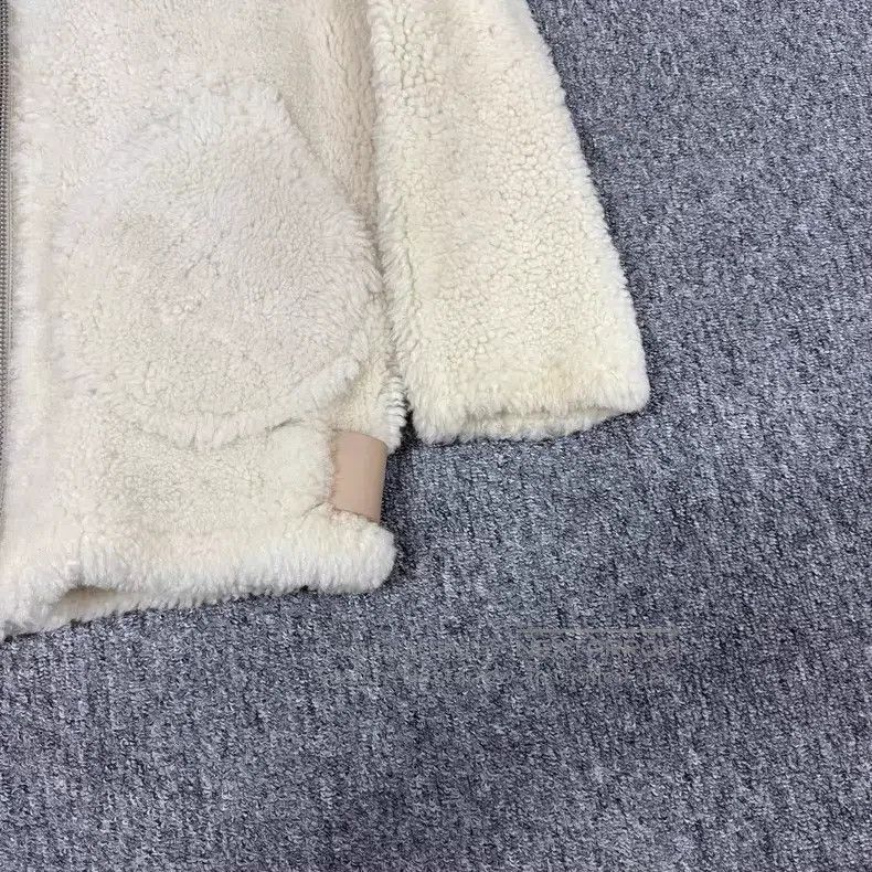 Acne Studios Acne Studios Leather and Fur Integrated Removable Hood She Size XXS / US 00 / IT 34 - 4 Thumbnail