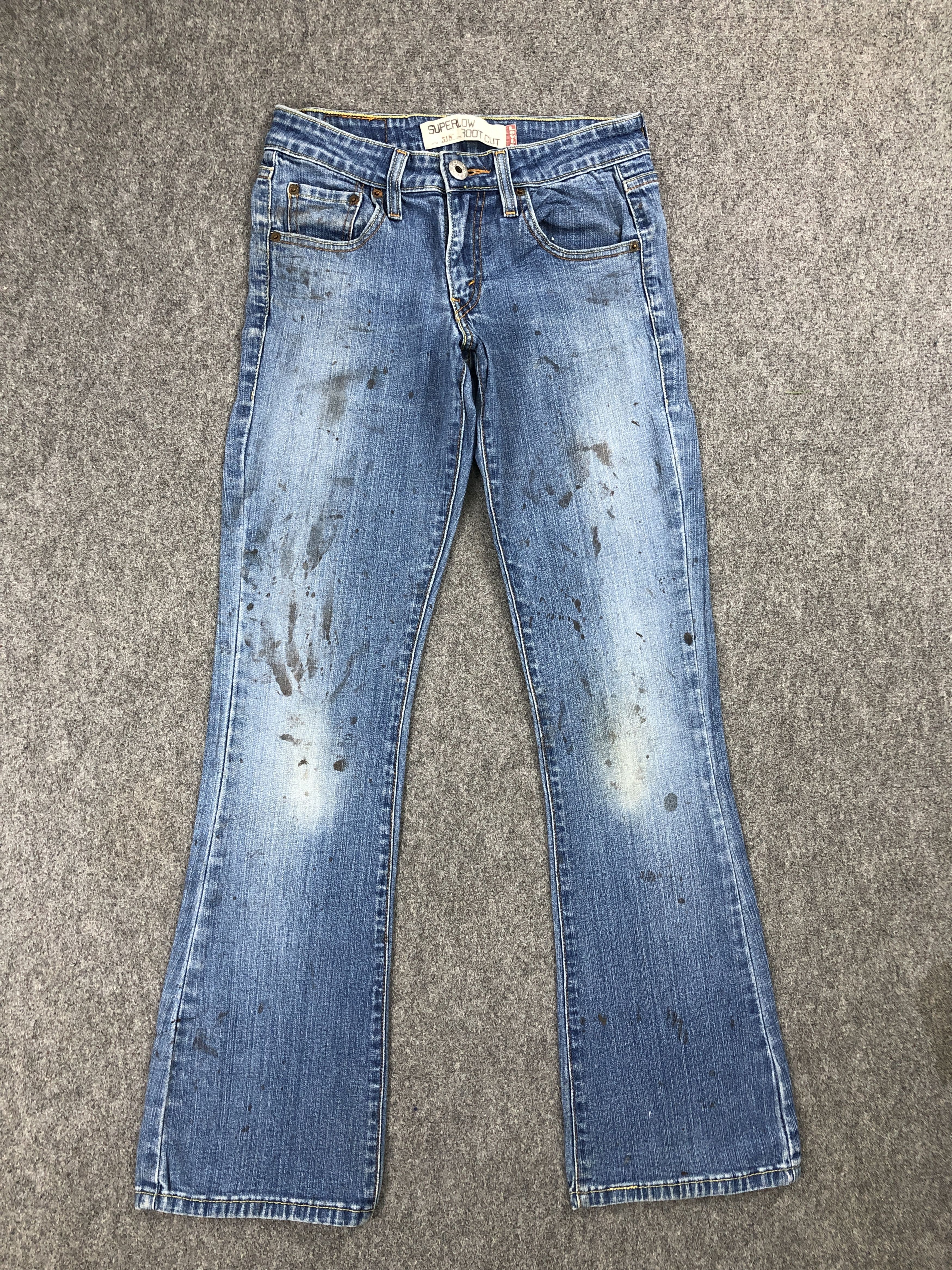 image of Levis 518 Painter Bootcut Jeans in Blue Denim, Men's (Size 27)