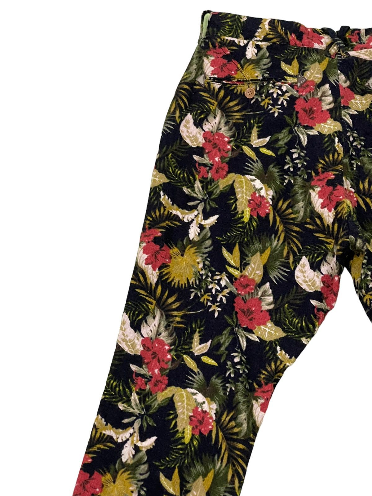 Japanese Brand Florals Hemp Rage Blue Cropped Pant Regular 7🟦0 Size US 31 - 12 Thumbnail