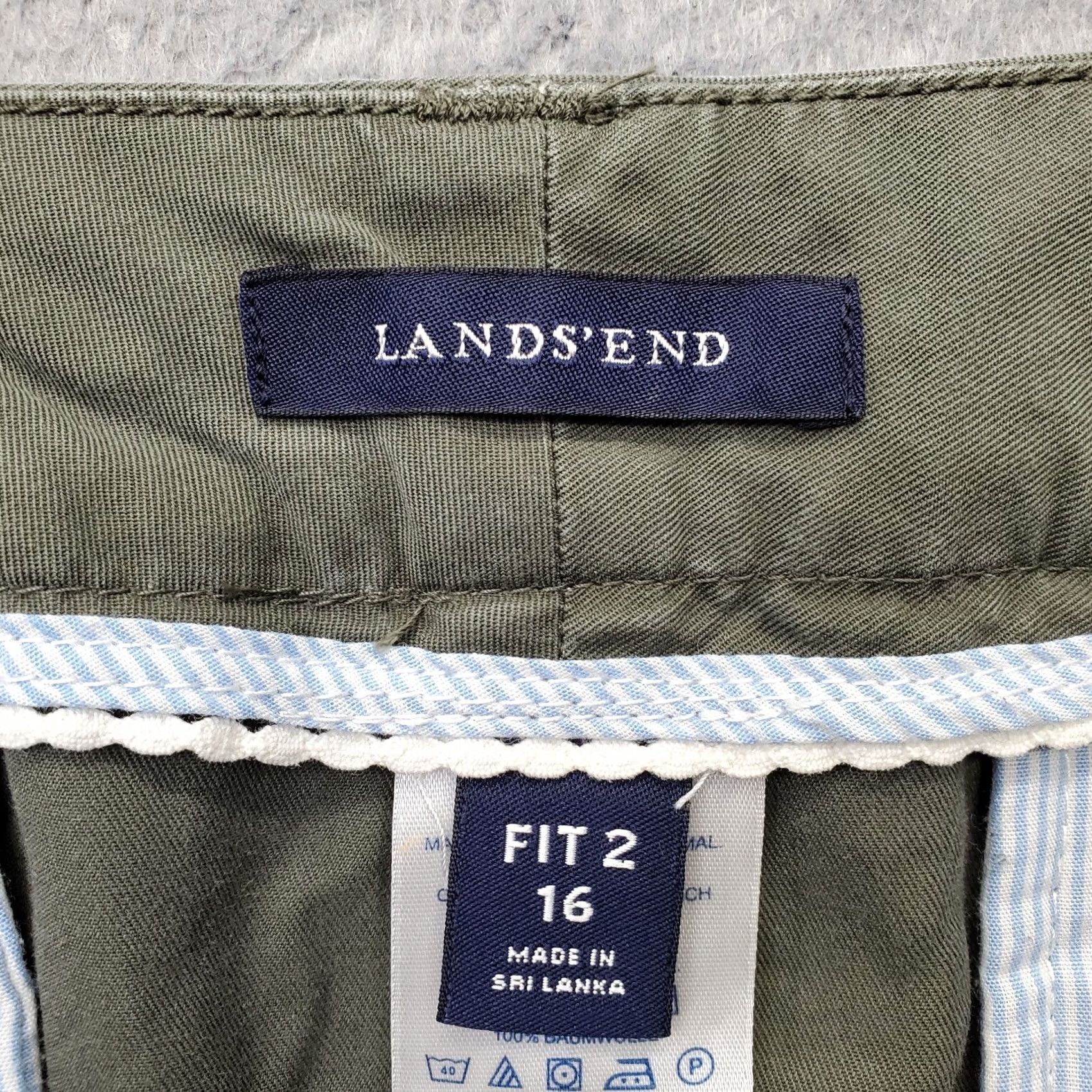 Lands' End Lands' End Chino Shorts Womens 16 Green Flat Front Outdoor Comfort Slash Pocket Outdoor Women's 16 Green Pants Shorts Wom ens Size 38" / US 16 / IT 52 - 6 Thumbnail