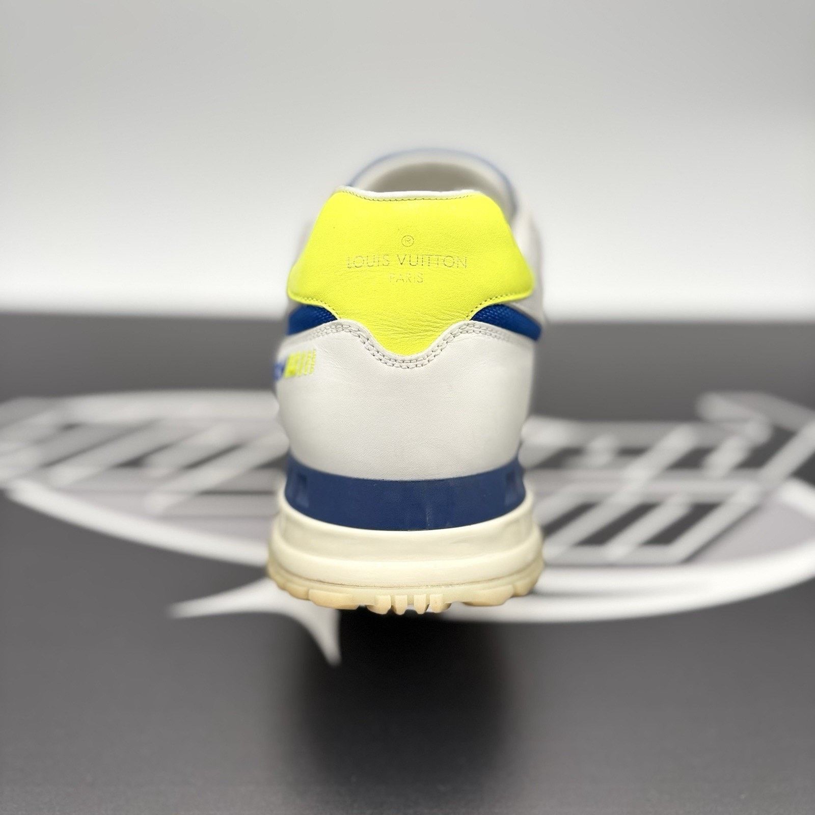 Louis Vuitton Louis Vuitton Run Away ' Eclipse Blue Gradation ' | CLEAN Size US 9 / EU 42 - 12 Thumbnail