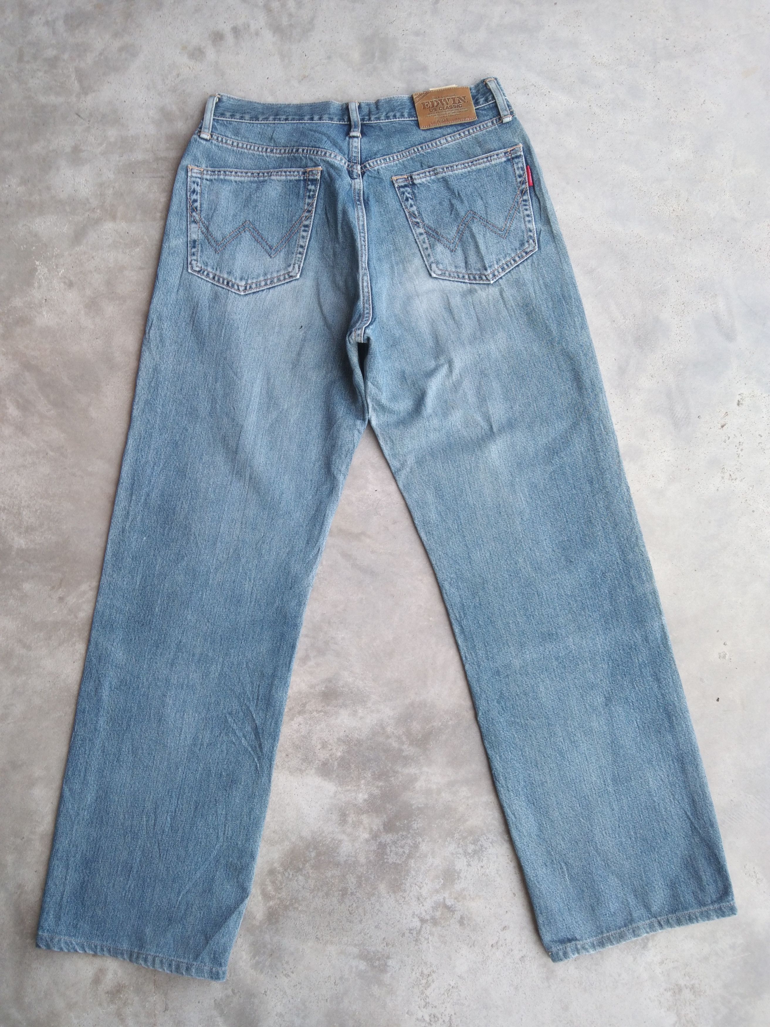 Japanese Brand Vintage Edwin Faded Blue Straight Leg Distressed Jeans Size US 30 / EU 46 - 3 Thumbnail