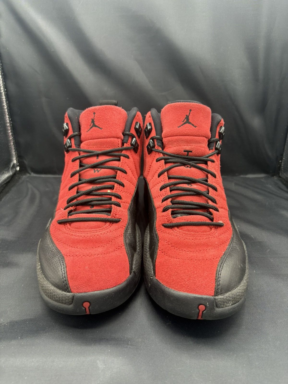 Jordan Brand Jordan 12 reverse flu game Size US 10 / EU 43 - 4 Thumbnail