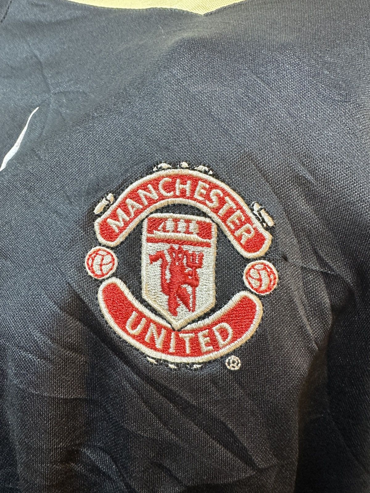 Nike Y2K Manchester United Training Kit Size US XL / EU 56 / 4 - 11 Thumbnail