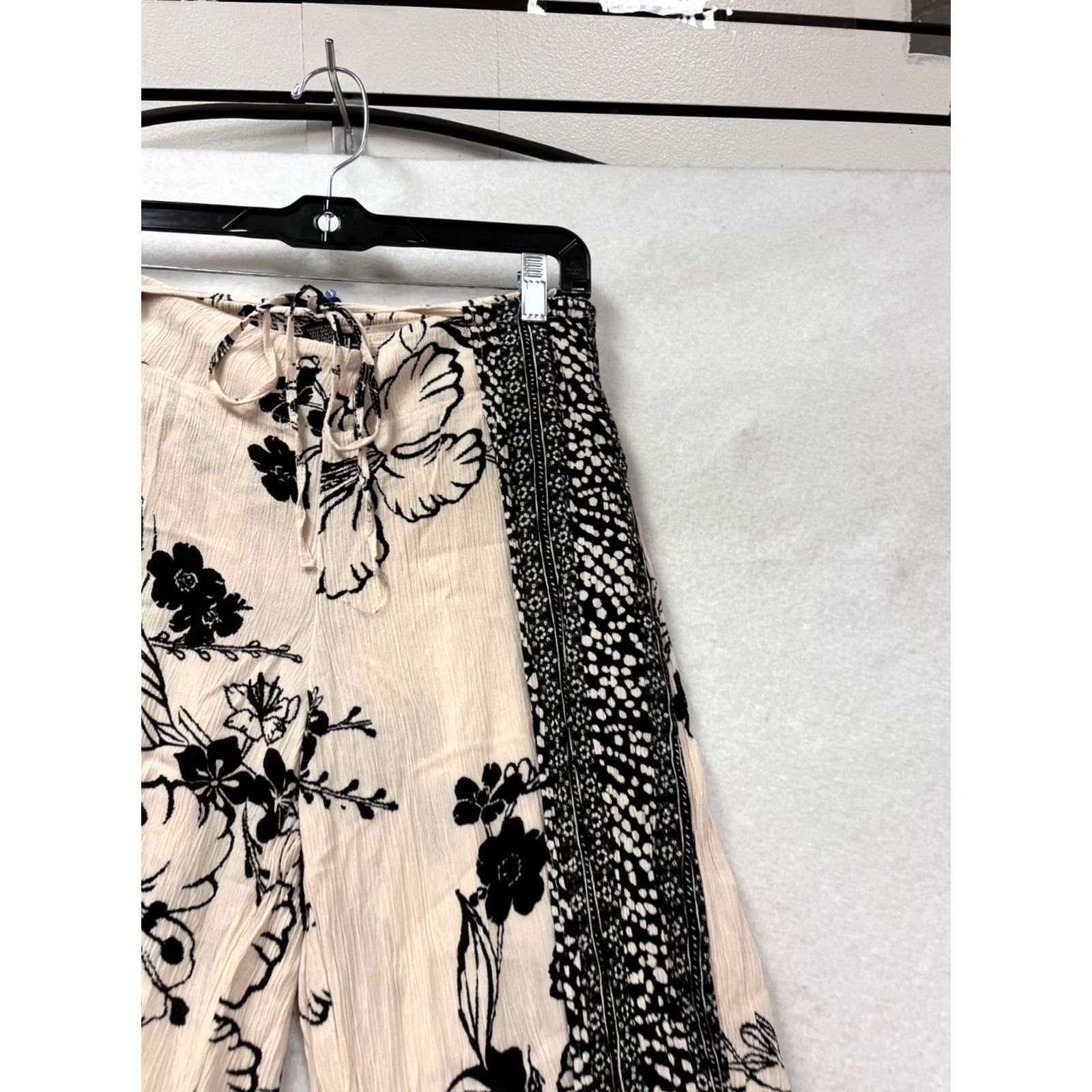 Vintage Rewash Large Floral Print Rayon Pants Womens L Beige Floral Rayon Pants Womens L Size 36" / US 14 / IT 50 - 6 Thumbnail