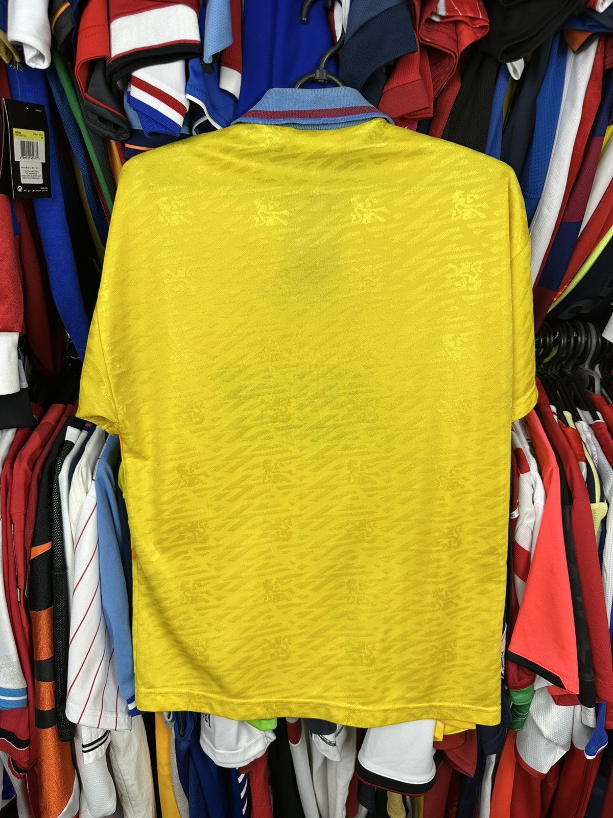 Umbro UMBRO ASTON VILLA 1991 1993 FOOTBALL SHIRT SOCCER JERSEY Size US S / EU 44-46 / 1 - 2 Thumbnail