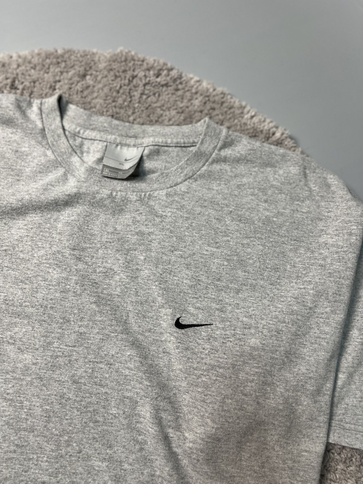 Nike × Vintage Nike y2k Vintage Swoosh Logo Baggy Oversize T shirt Size US XL / EU 56 / 4 - 6 Thumbnail