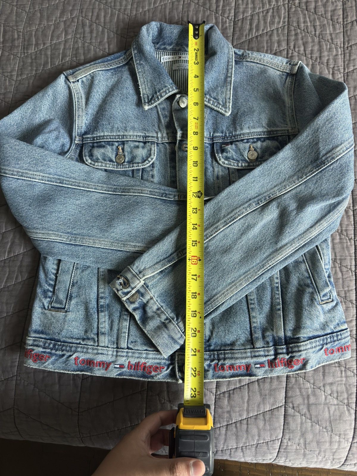 Tommy Hilfiger Women’s Vintage Tommy Hilfiger Demin Jacket Size S / US 4 / IT 40 - 6 Thumbnail
