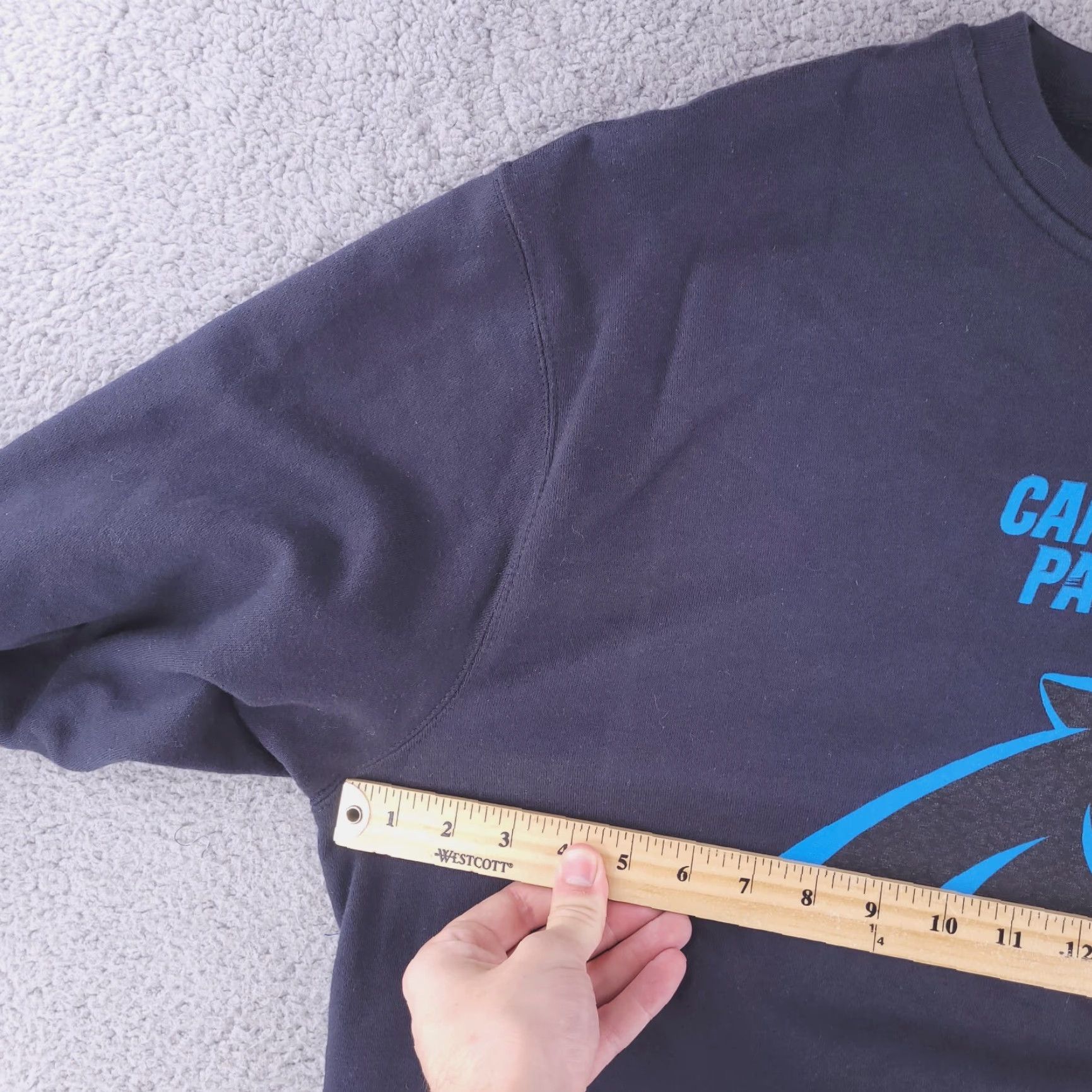 Vintage Majestic Sweatshirt Mens XL Black Pullover NFL Carolina Panthers Crewneck Size US XL / EU 56 / 4 - 4 Thumbnail