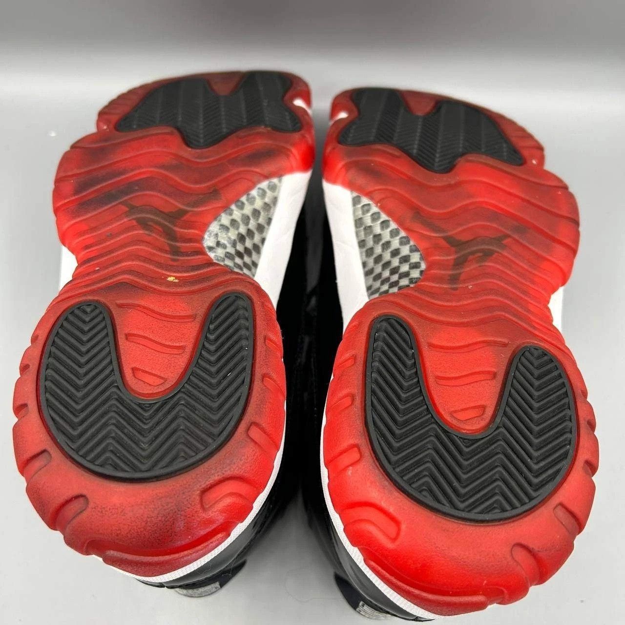 Jordan Brand Air Jordan 11 Retro Bred Basketball Shoes 378037-010 8.5 Size US 8.5 / EU 41-42 - 5 Thumbnail