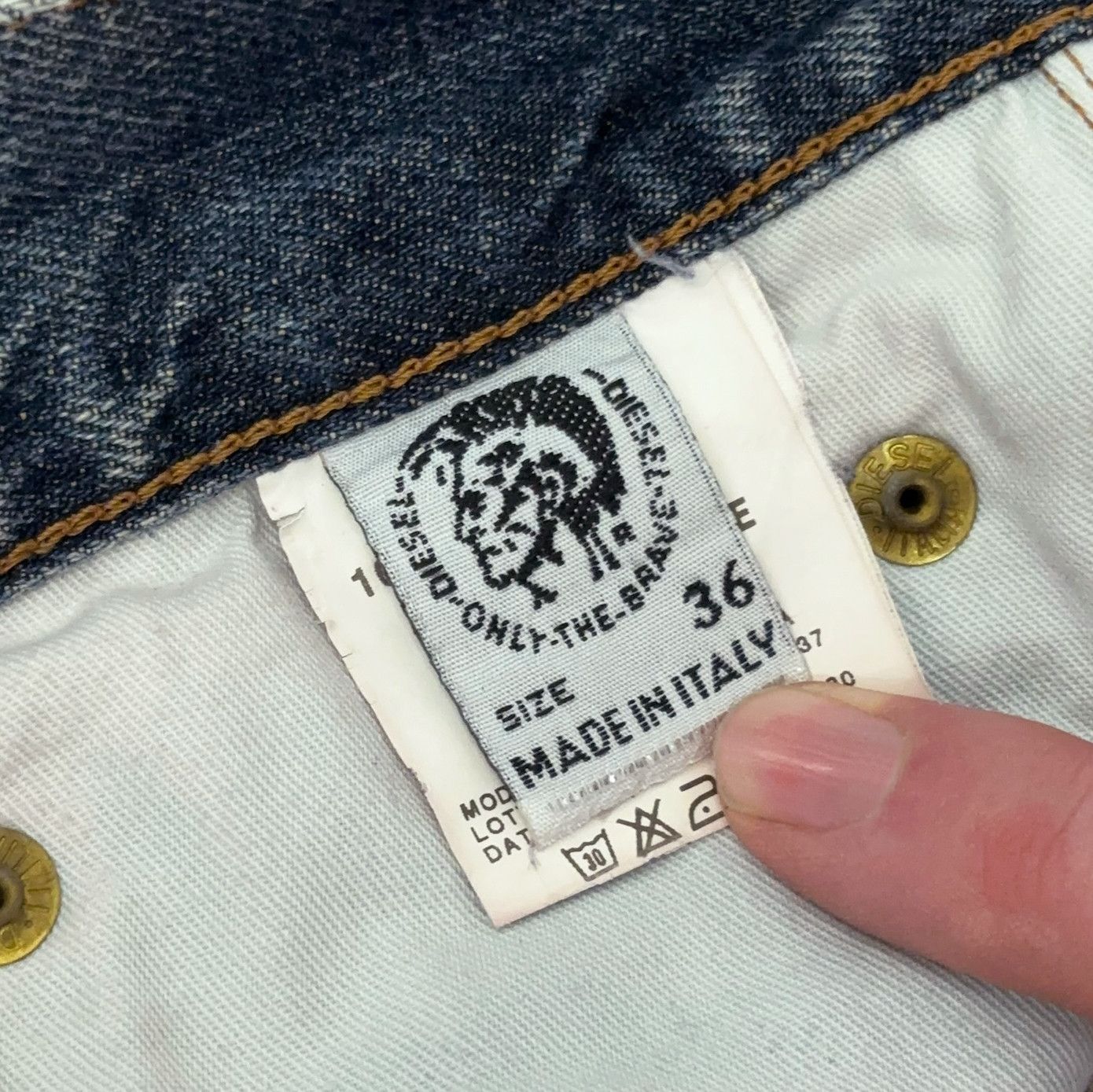 Diesel Vintage Y2K Diesel Straight Leg Button Fly Jeans Size US 34 / EU 50 - 4 Thumbnail