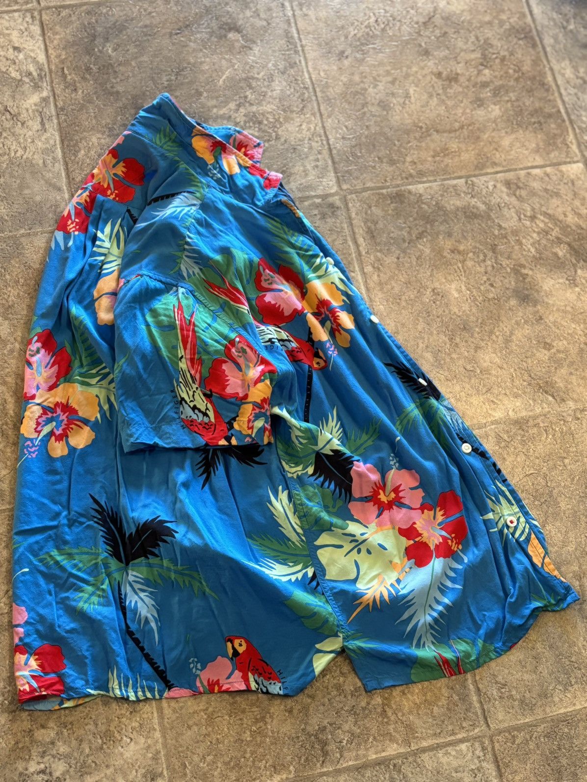 Tommy Hilfiger Tommy Hilfiger Short Sleeve Button-Up Hawaiian Shirt Size US M / EU 48-50 / 2 - 8 Thumbnail