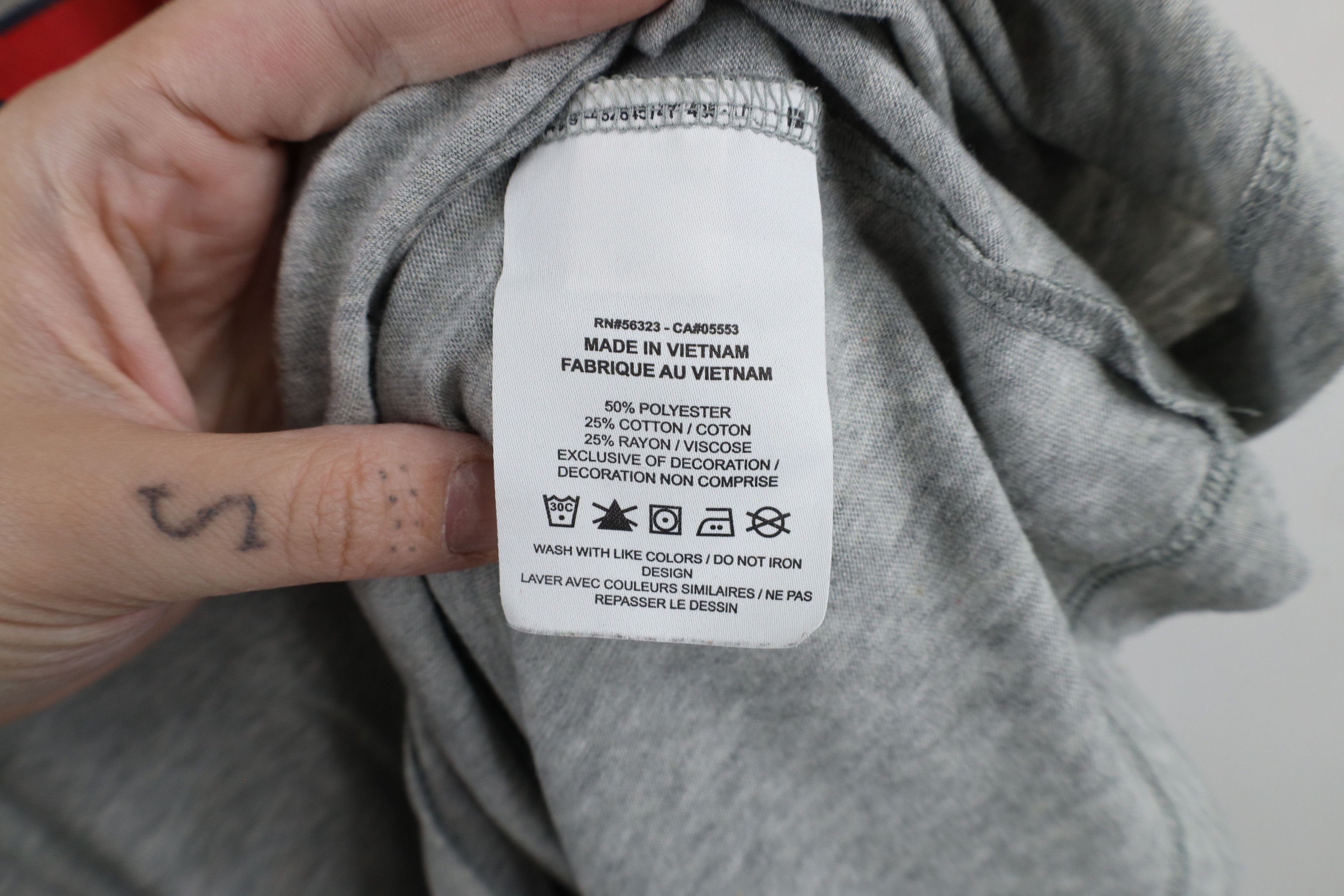 Nike × Vintage Retro Nike USA Olympics Crest Patch T-Shirt Heather Gray Size 3XL / US 20-22 - 10 Thumbnail