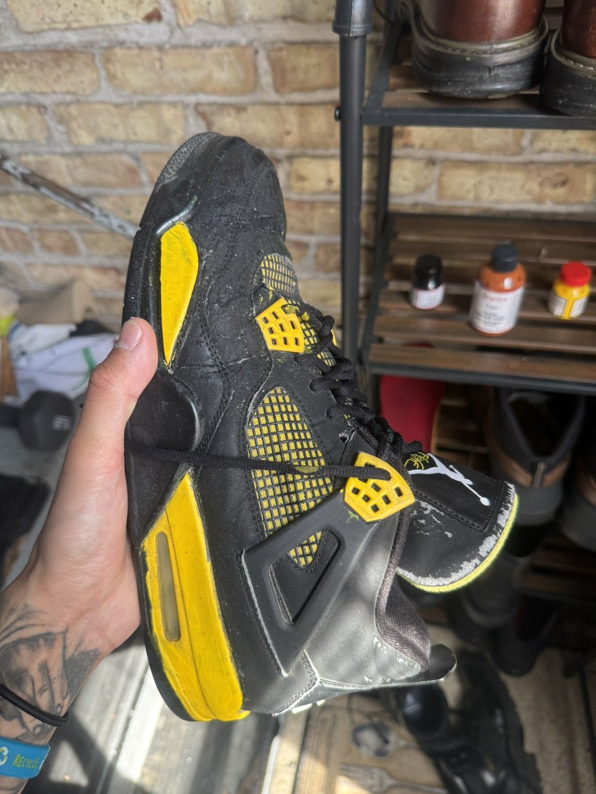 Jordan Brand 2012 thunder yellow Size US 12 / EU 45 - 7 Thumbnail