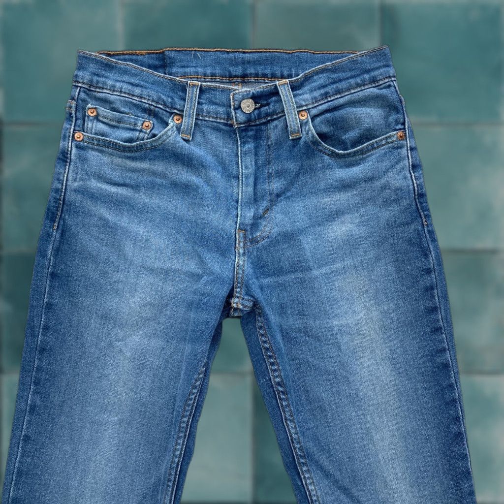 Levi's Levi's 511 Jeans Mens 29x32 Slim Fit Straight Blue Denim Medium Wash Stretch Size US 29 - 1 Thumbnail