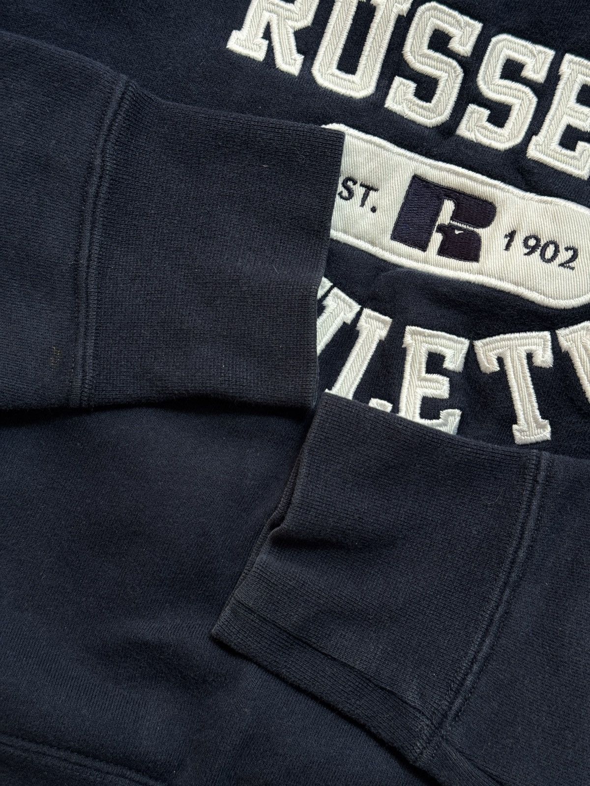 Russell Athletic VINTAGE RUSSELL ATHLETIC 2000s BIG LOGO AMERICAN SWEATSHIRT Size S / US 4 / IT 40 - 5 Thumbnail