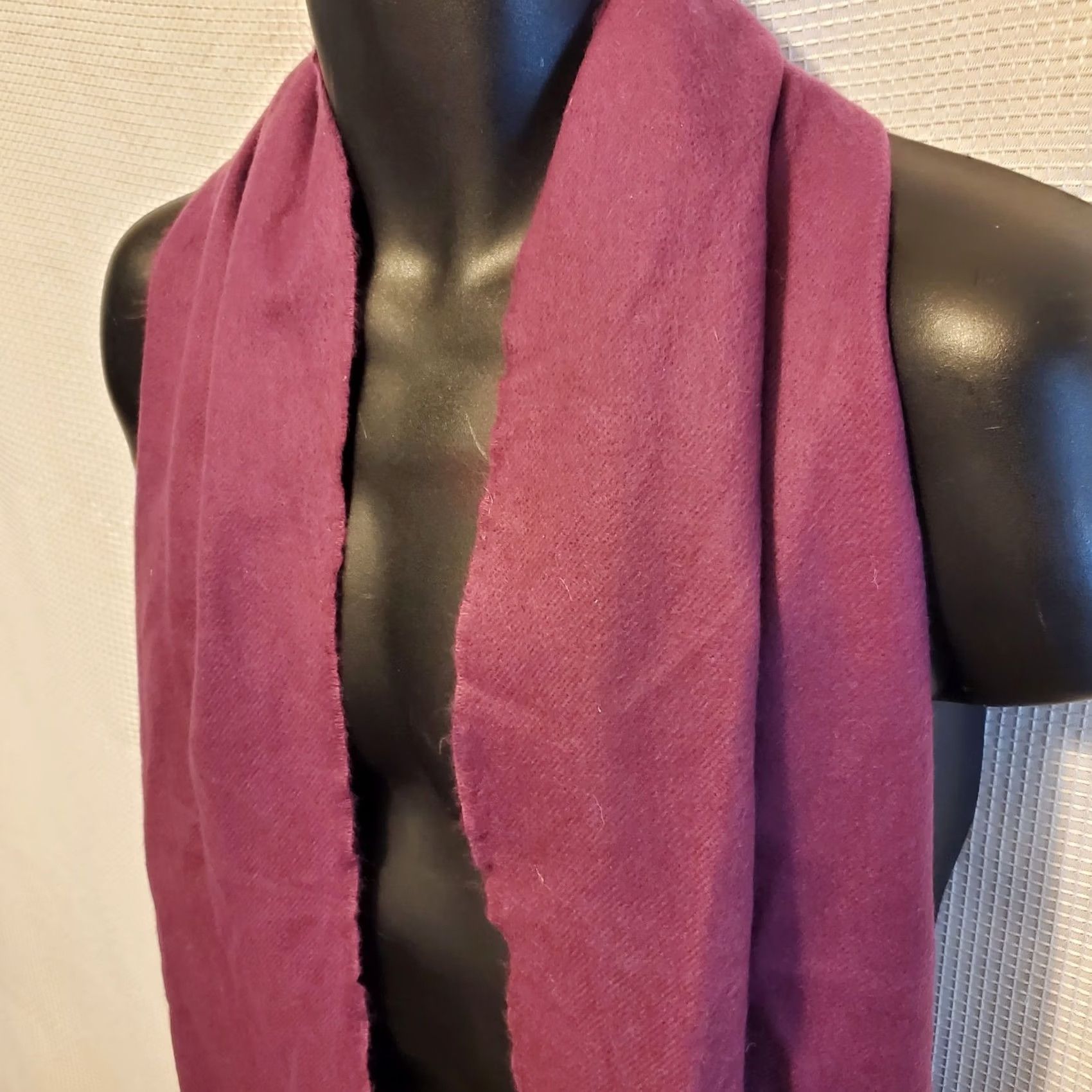 Vintage Cashmere Scarf - Purple Luxury Hand Tailored Mens Womens 12x73in Rectangle Size ONE SIZE - 3 Thumbnail