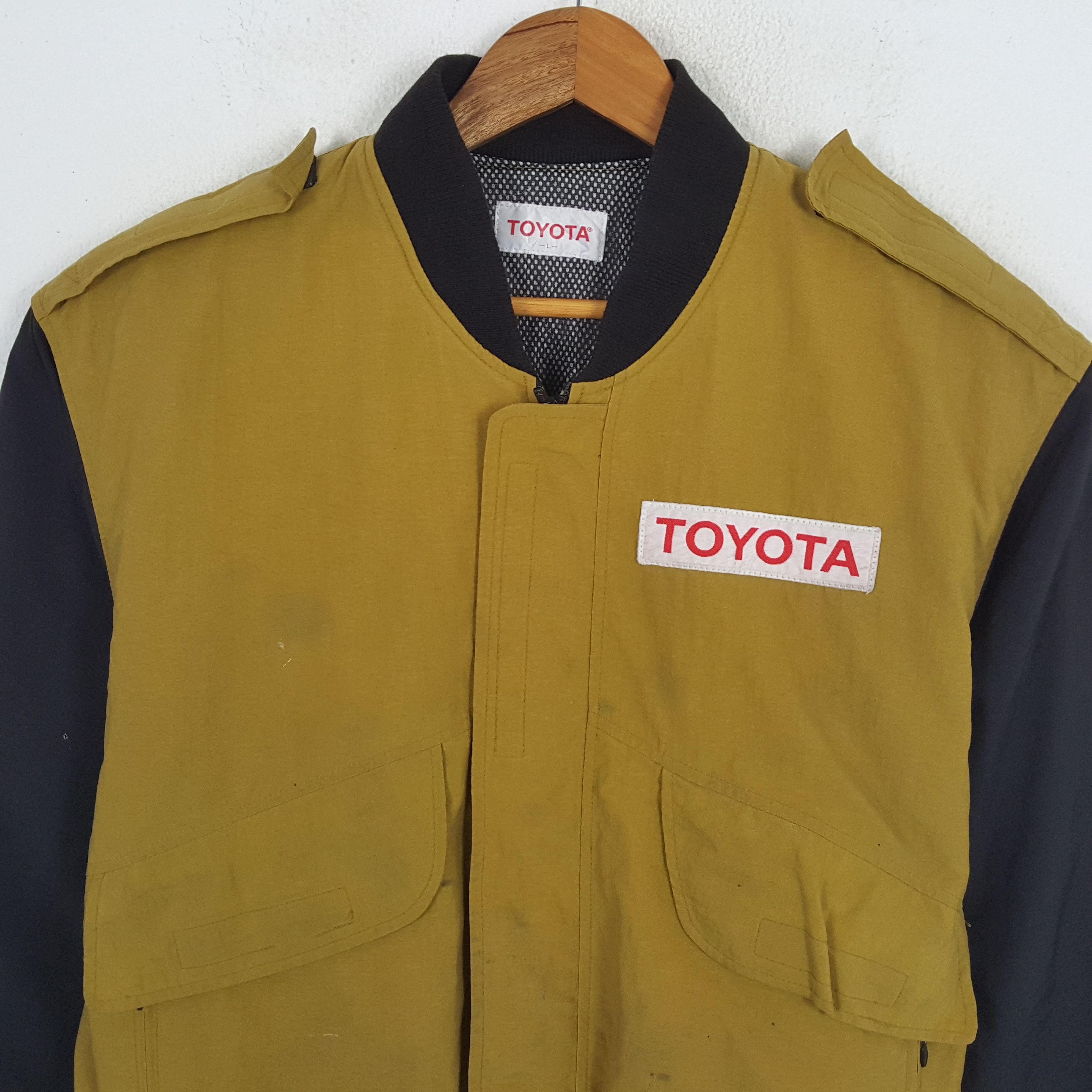 Japanese Brand × Vintage Vintage TOYOTA Racing Team Bombers Jacket Size US XL / EU 56 / 4 - 4 Thumbnail