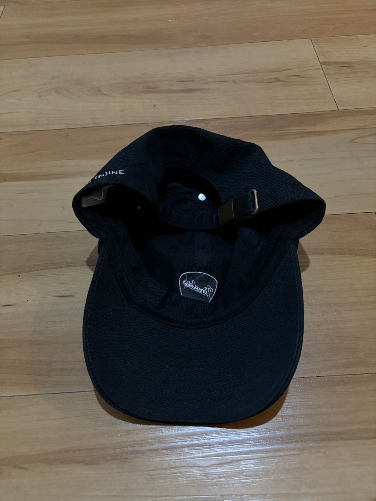Number (N)ine Number (n)ine pick guitar cap Size ONE SIZE - 3 Thumbnail