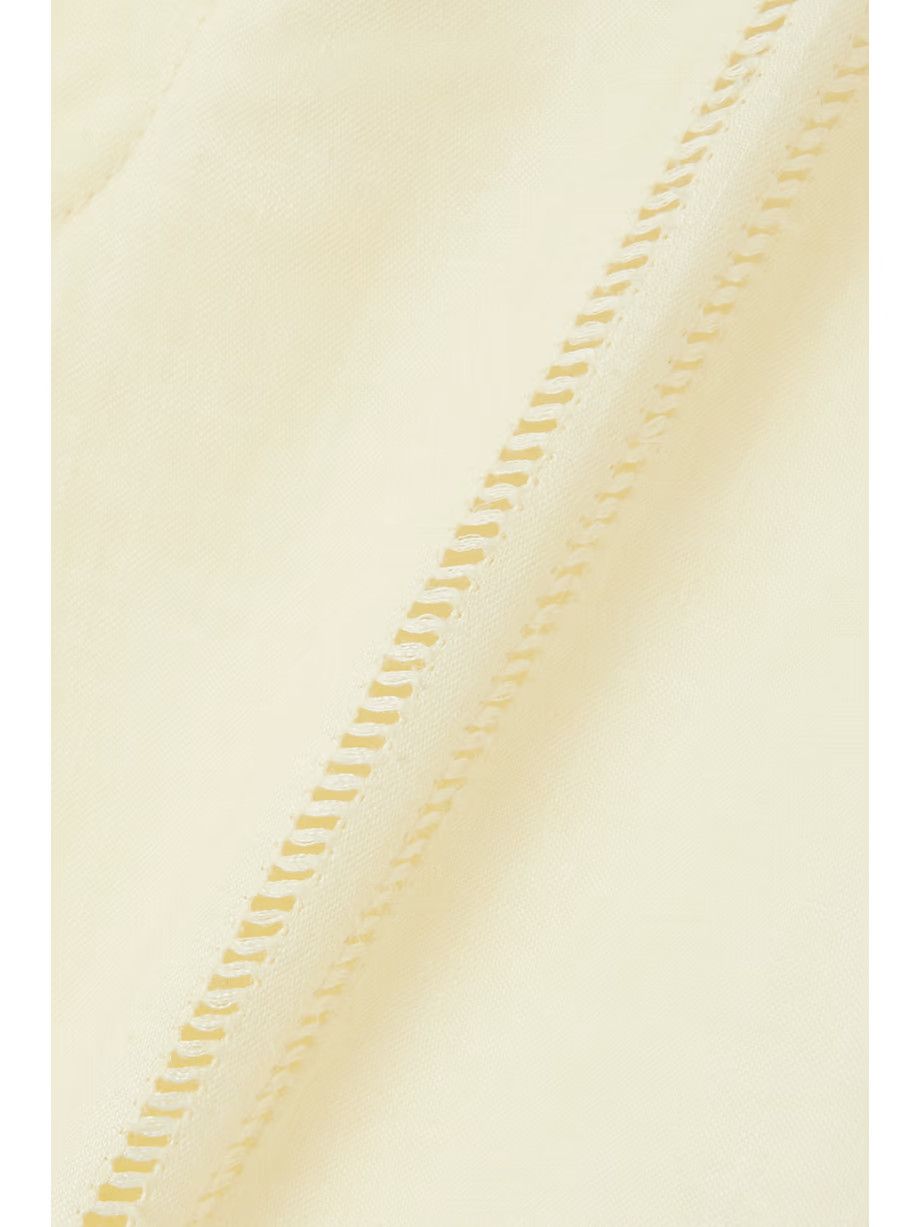 Bottega Veneta o1y0725 Casual Pant in Pastel Yellow Size 26" / US 2 / IT 38 - 3 Thumbnail