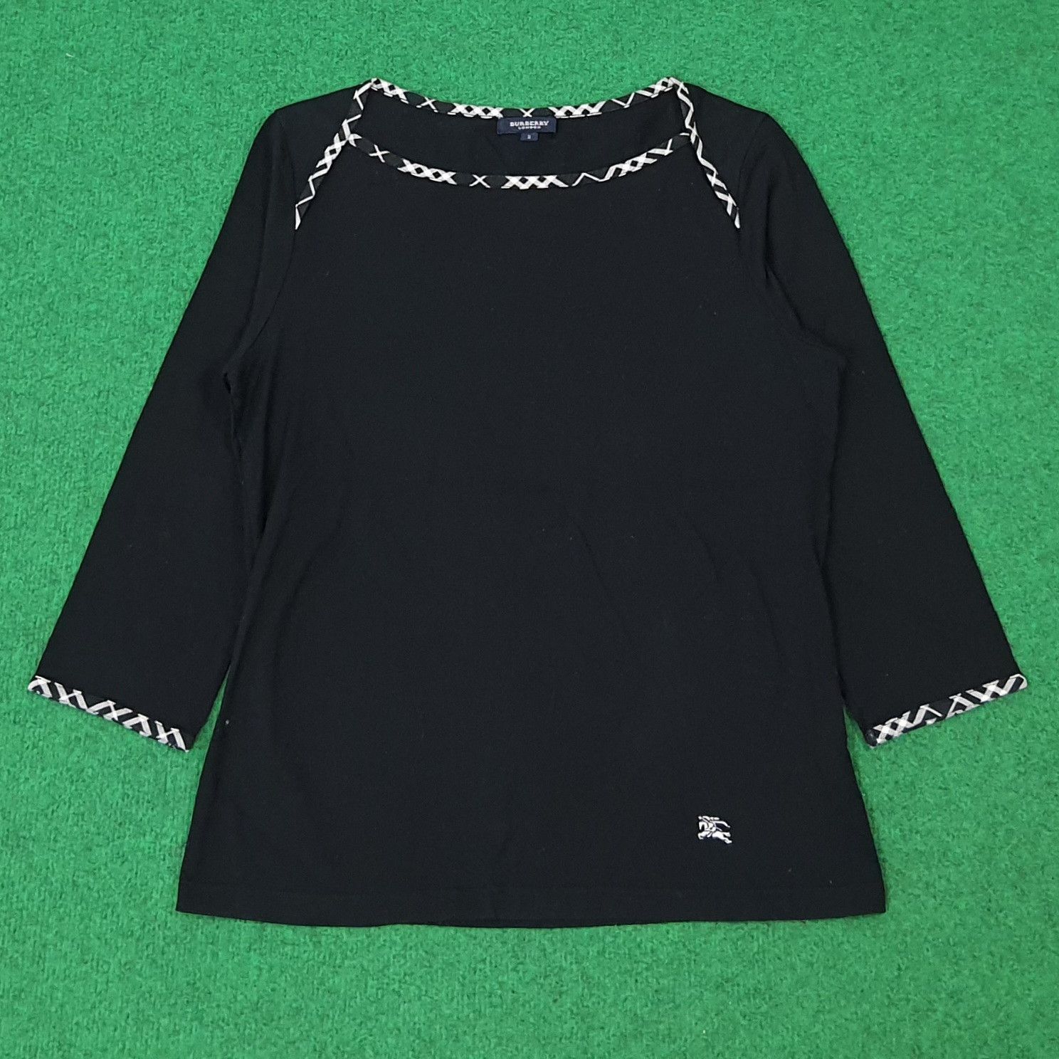 Burberry Burberry Boat Neck Top 3Q Sleeve Custom Logo Tshirt C276N4 Size S / US 4 / IT 40 - 1 Thumbnail