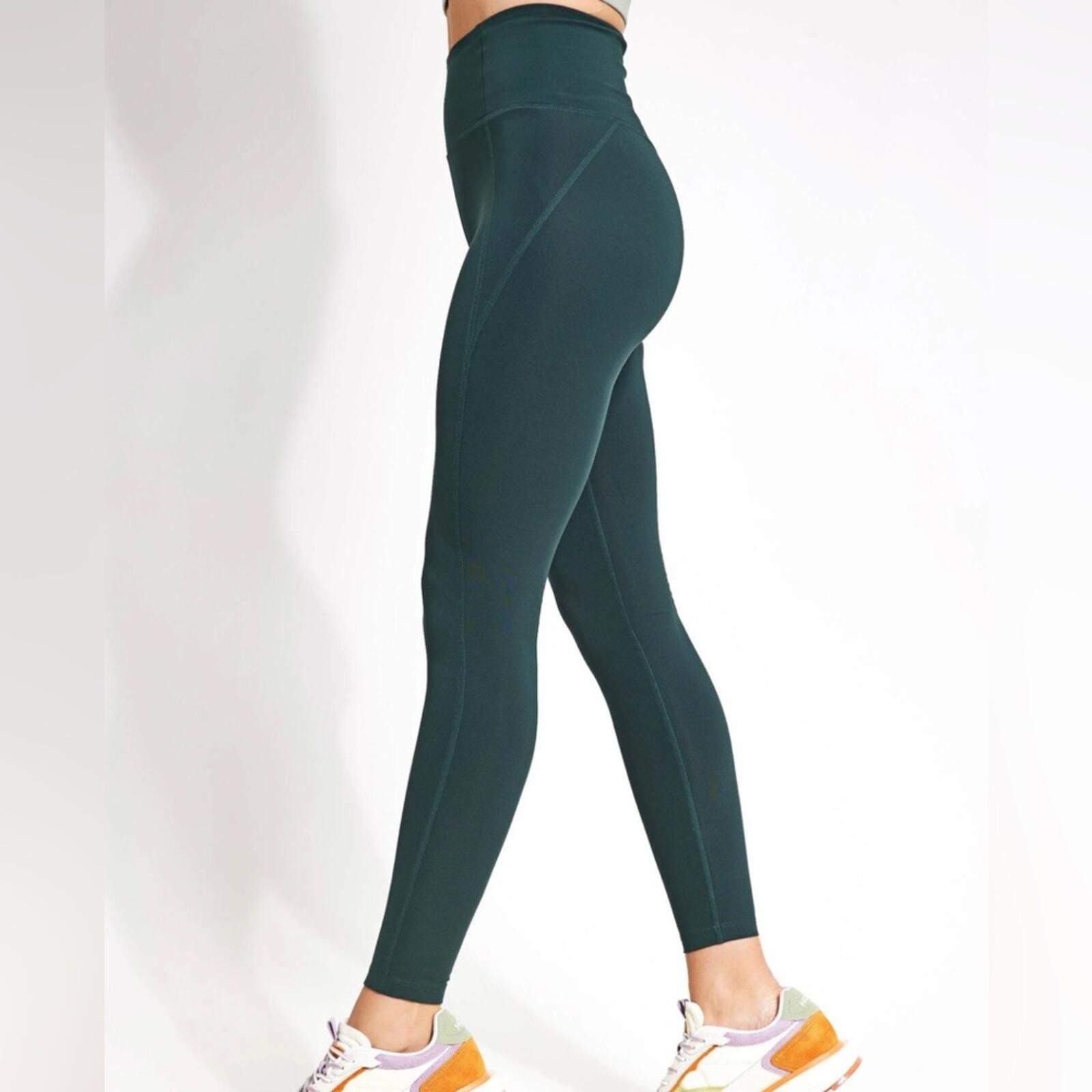 Girlfriend Collective Girlfriend Collective / High Rise Legging / Moss Green / S Size 28" / US 6 / IT 42 - 2 Thumbnail