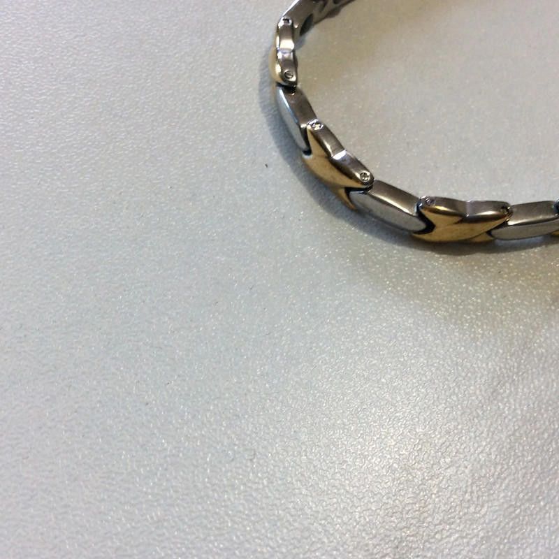 Designer Lovely two tone stainless steel bracelet Size ONE SIZE - 2 Thumbnail