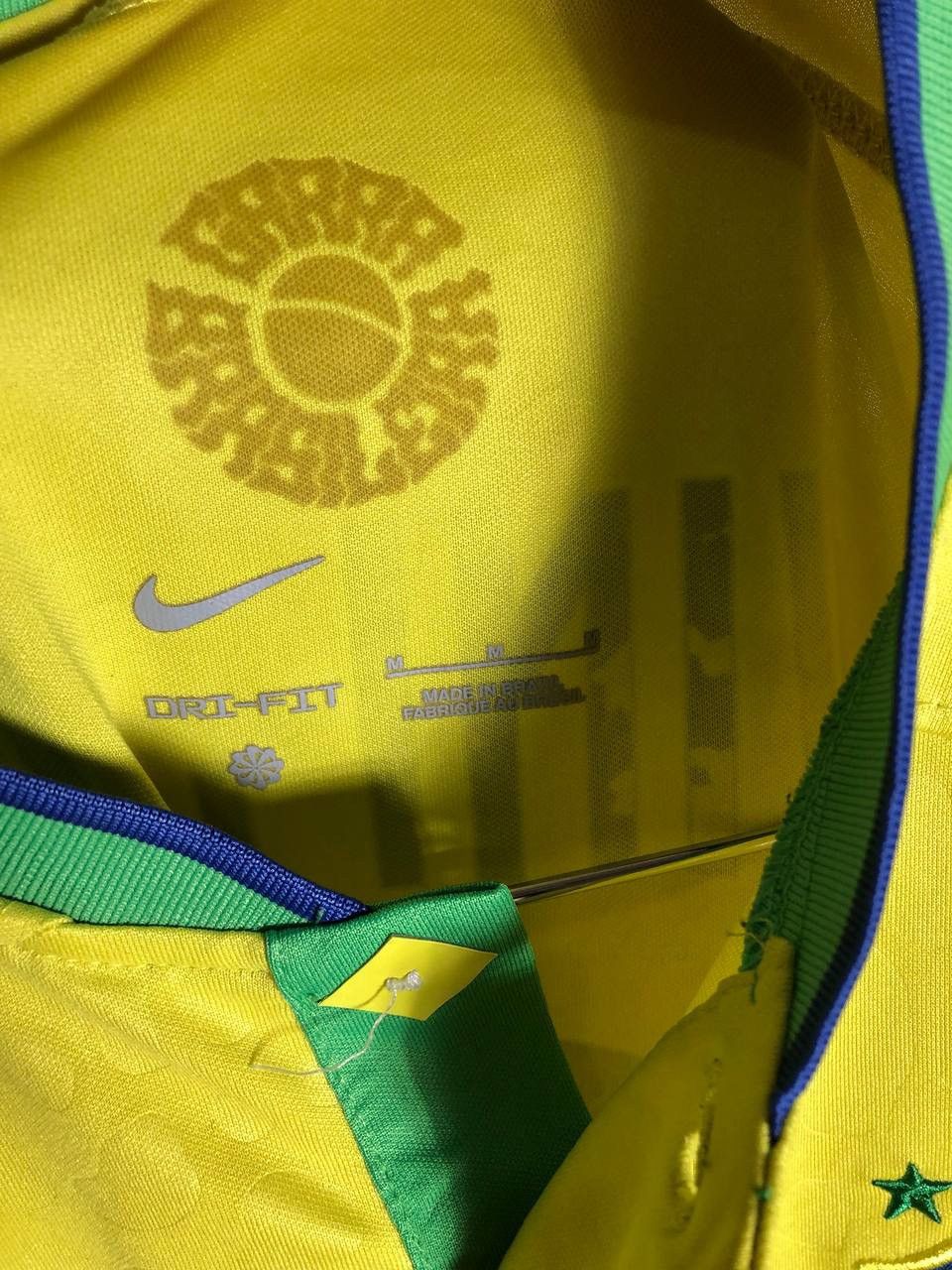 Nike VINTAGE NIKE BRAZIL REAL MADRID SOCCER JERSEY RETRO Y2K 90s Size US M / EU 48-50 / 2 - 7 Thumbnail
