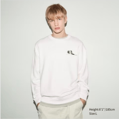 Japanese Brand Uniqlo X KAWS LONG SLEEVE SWEATSHIRT Size US XXL / EU 58 / 5 - 6 Thumbnail