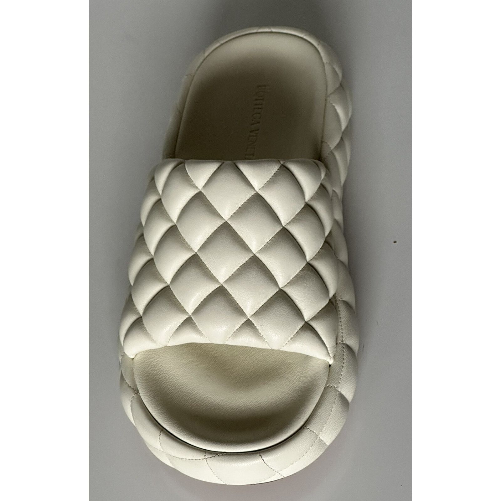 Bottega Veneta Bottega Veneta White Quilted Leather Sandals 10 US 708885 IT Size US 10 / IT 40 - 4 Thumbnail