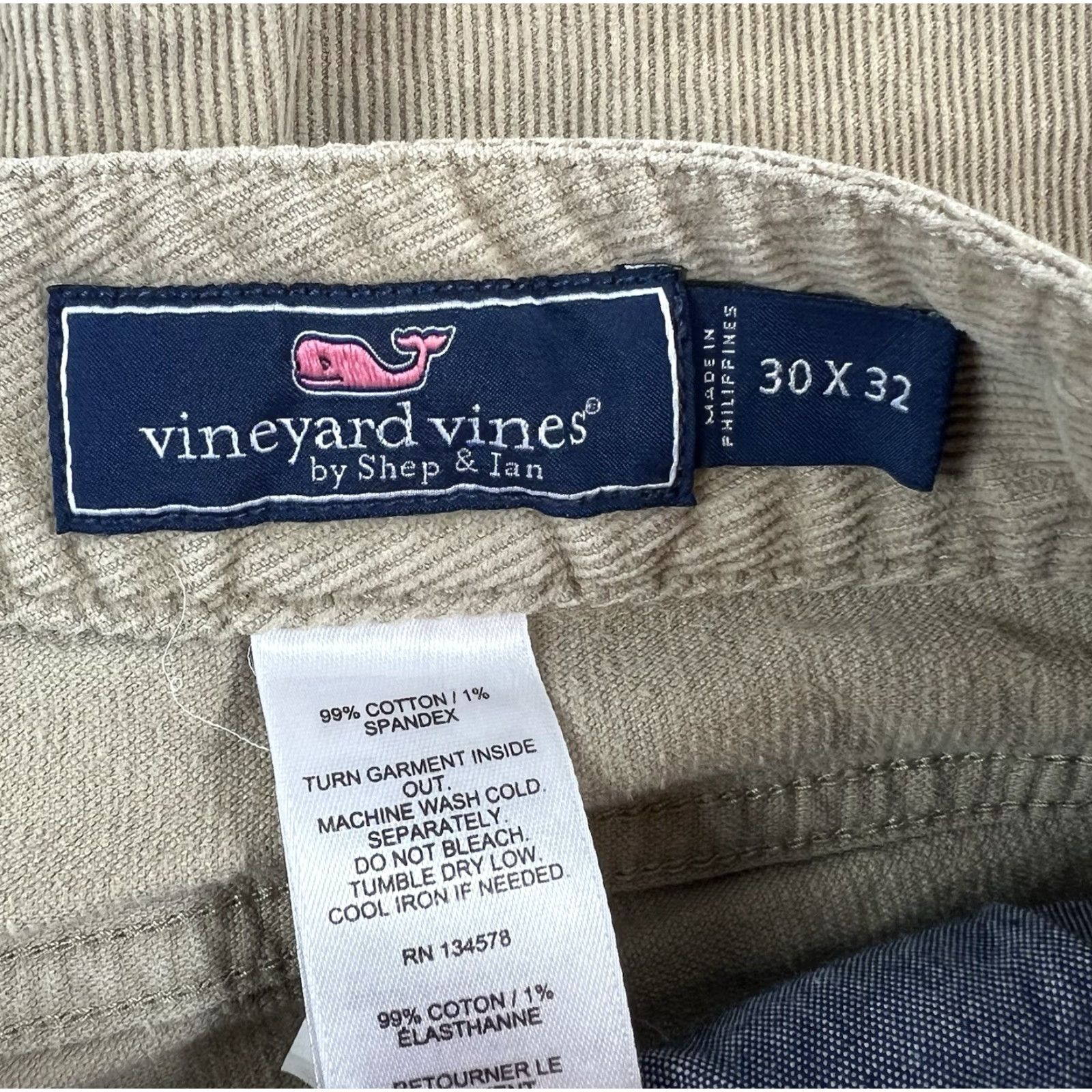 Vineyard Vines Vineyard Vines Mens Pants Beige Corduroy Cotton Chino Golf Preppy Size 30x32 Regular Straight Inseam 32in Front Flat Front Zip Closure Муж? Size US 30 / EU 46 - 3 Thumbnail