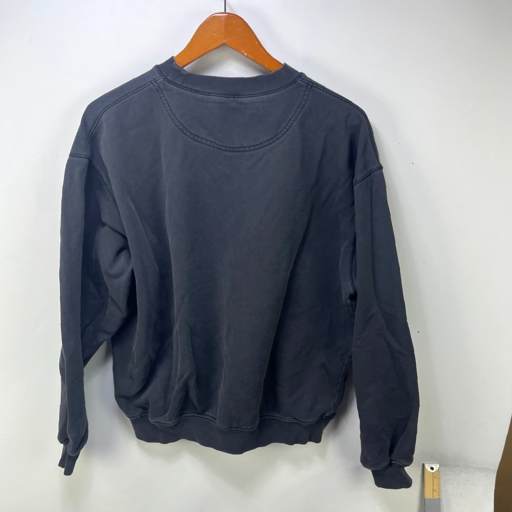 Hugo Boss Vintage Hugo Boss Sweatshirt M Black 90s Logo Hooded Crew Neck Long Sleeve Pullover Cotton Fleece Midweight Mens Size US M / EU 48-50 / 2 - 7 Thumbnail