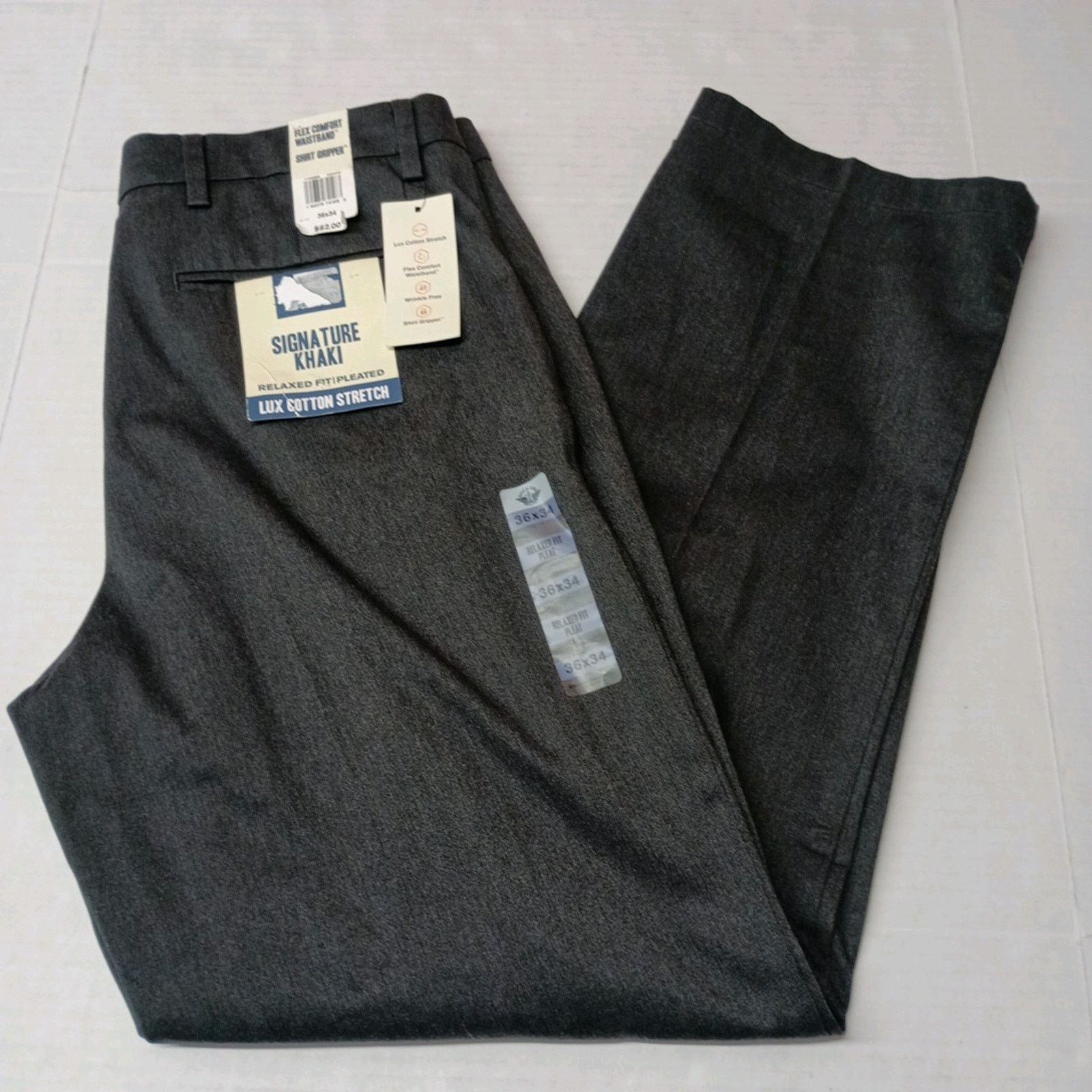 Dockers Dockers Signature Khakis Mens 36x34 Gray Relaxed Fit Pleated Size US 36 / EU 52 - 1 Thumbnail