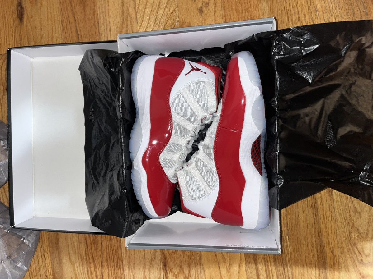 Jordan Brand Cherry 11s Size US 9.5 / EU 42-43 - 4 Thumbnail