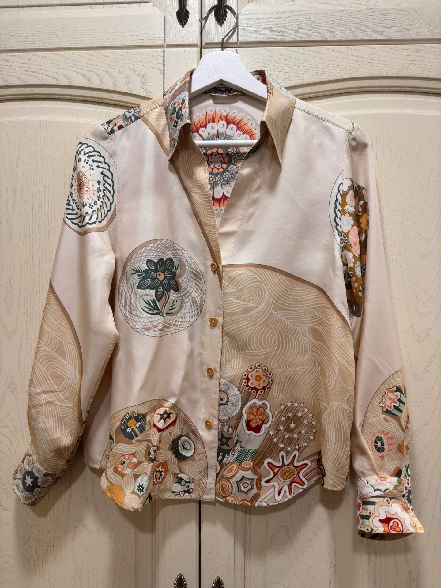 Hermes Hermes Vintage Floral Silk Shirt Size US M / EU 48-50 / 2 - 1 Thumbnail
