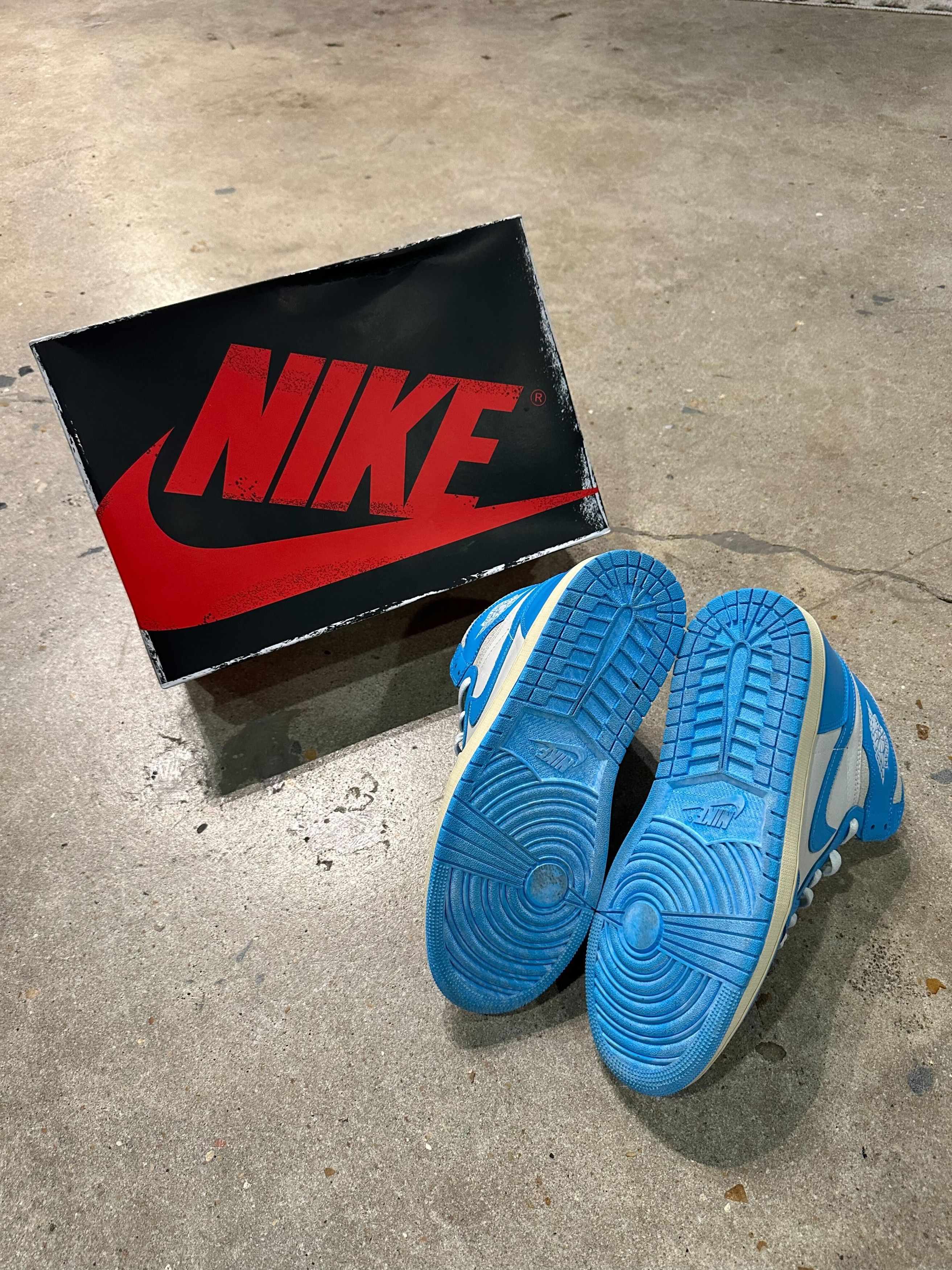 Jordan Brand Jordan 1 Retro High OG UNC Reimagined Size US 9.5 / EU 42-43 - 3 Thumbnail