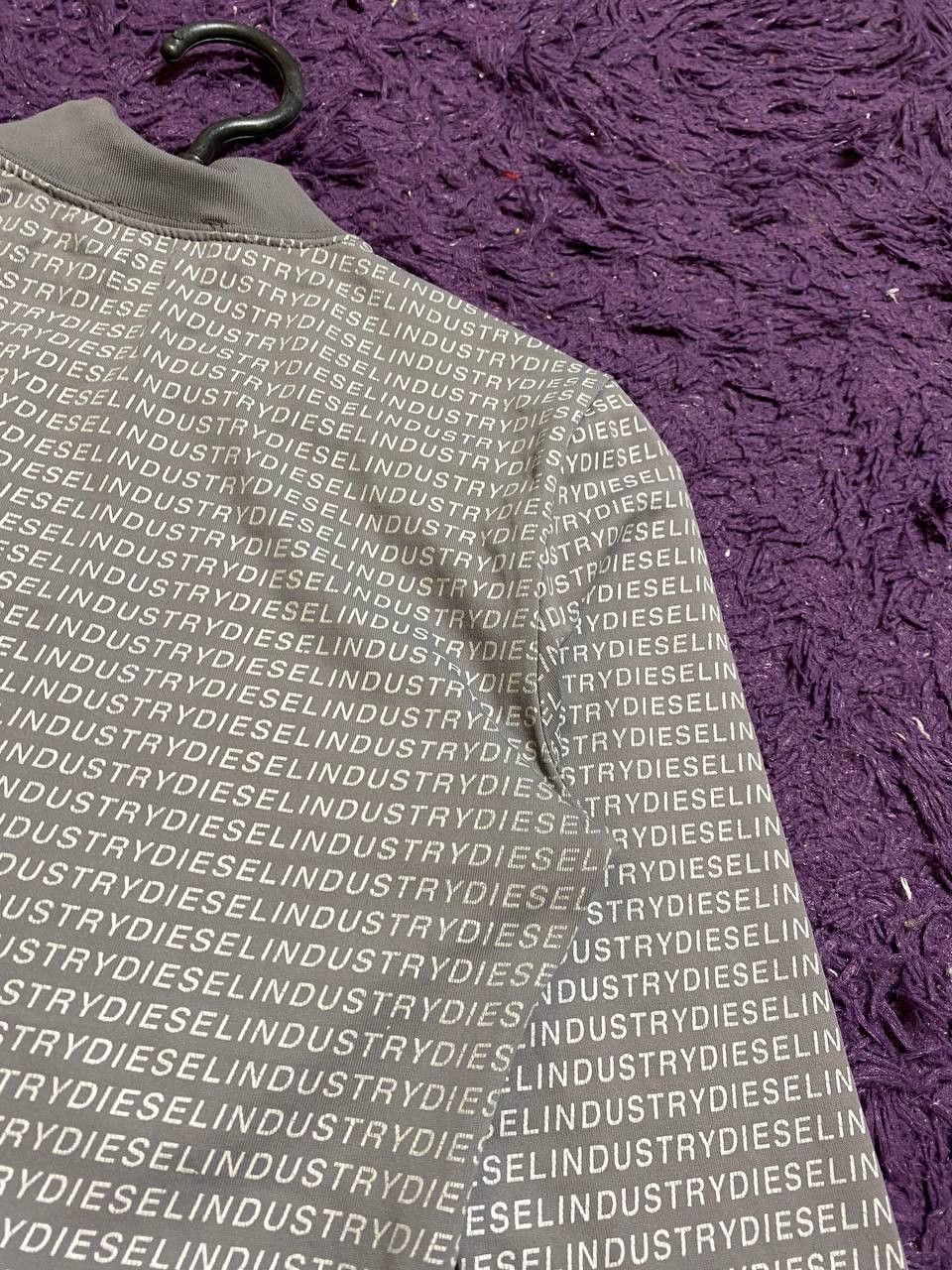 Diesel DIESEL Long sleeve Graphic Print Top MONOGRAMM Size S / US 4 / IT 40 - 23 Thumbnail
