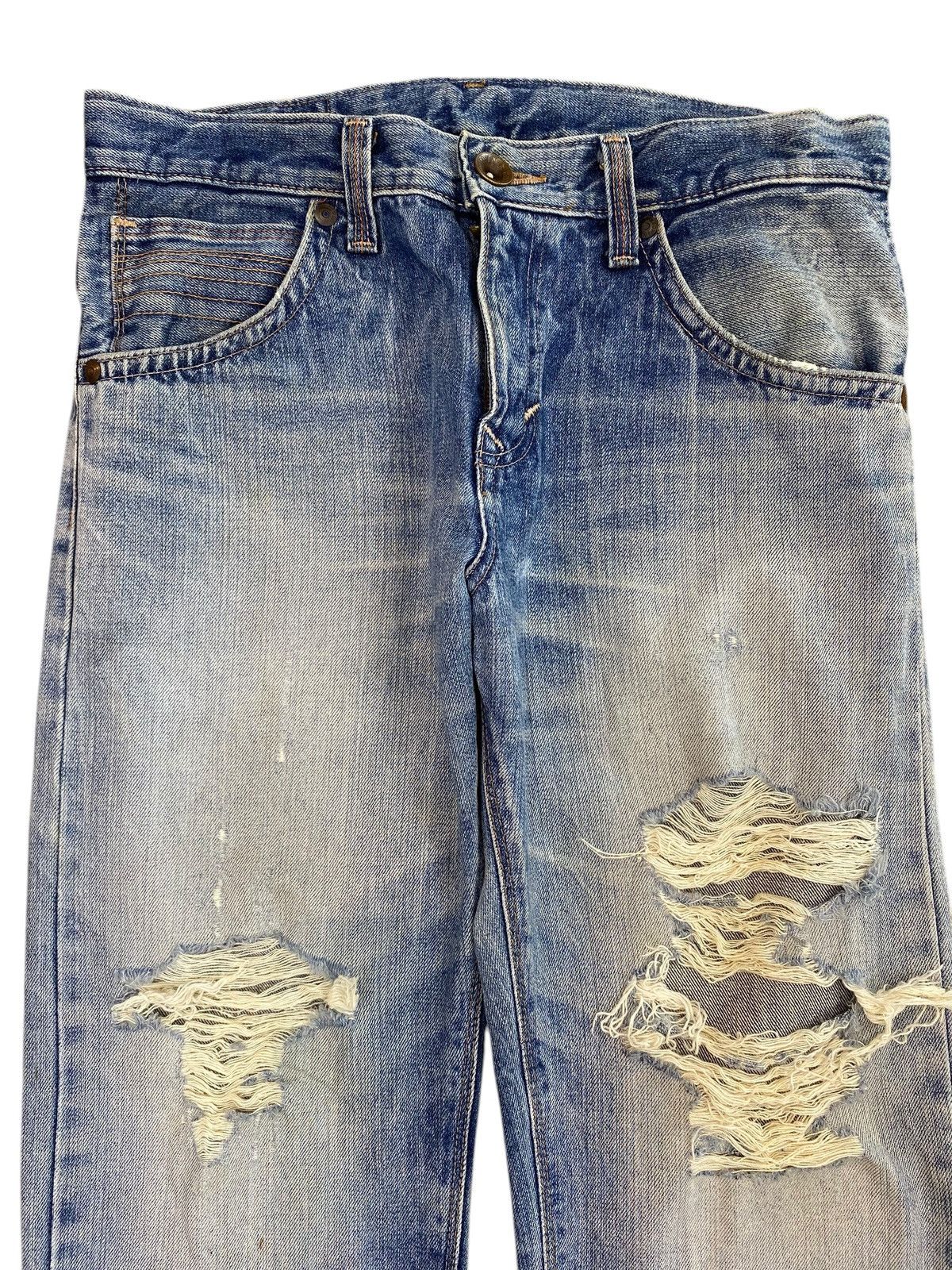 Edwin Edwin Vintage Faded Wash Distressed Style Loose Jeans Size US 32 / EU 48 - 2 Thumbnail