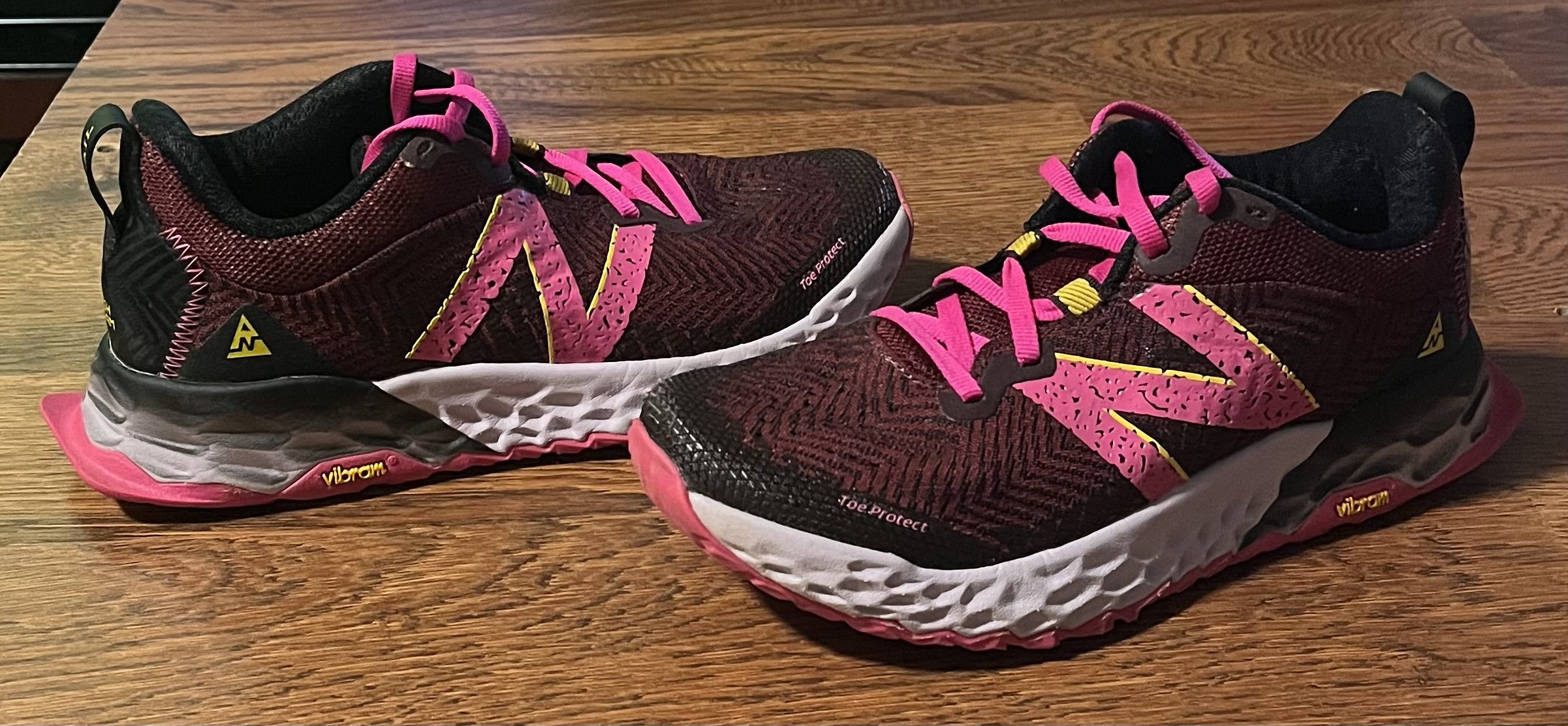 New Balance New Balance Fresh Foam Hierro v6 glow Trail Running Shoes Size US 5 / IT 35 - 1 Thumbnail