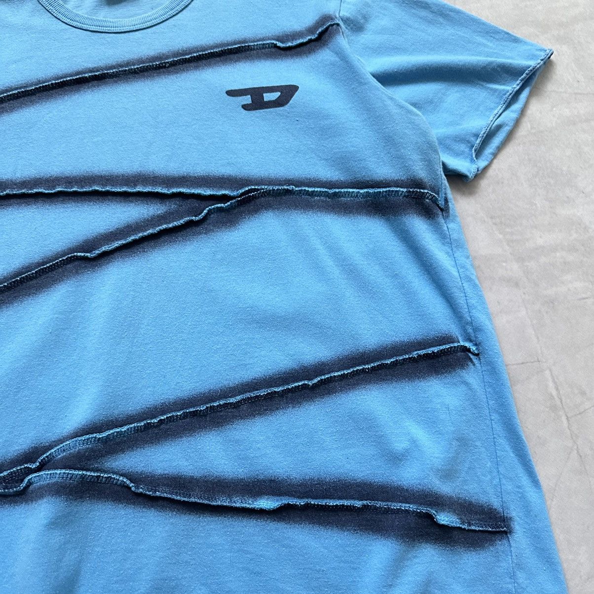 Diesel Vintage Diesel Painted T Shirt D Logo Oakley Vibe Size US M / EU 48-50 / 2 - 7 Thumbnail