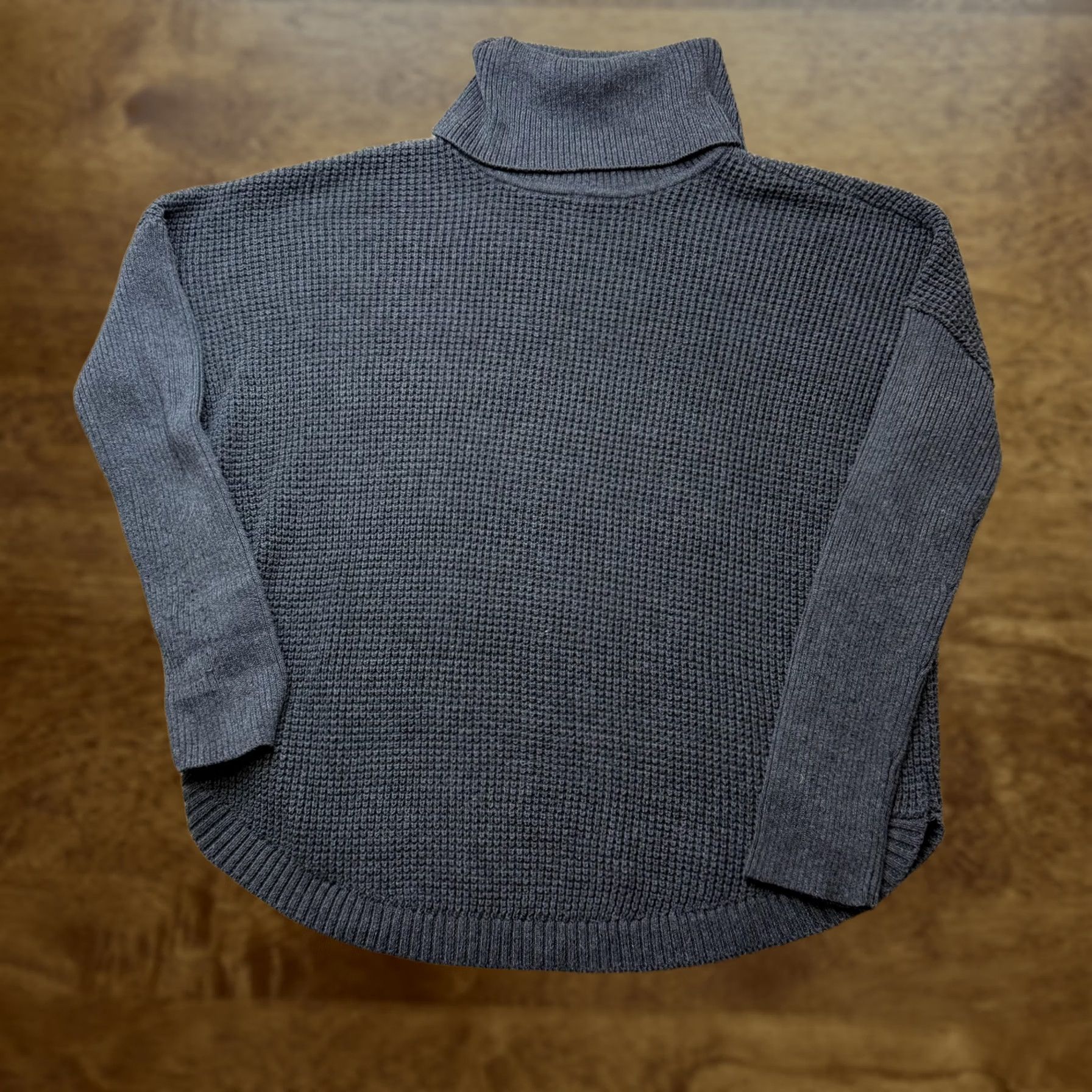 Vintage MICHAEL Michael Kors Sweater Womens M Gray Turtleneck Waffle-Knit Pullover Size M / US 6-8 / IT 42-44 - 1 Thumbnail