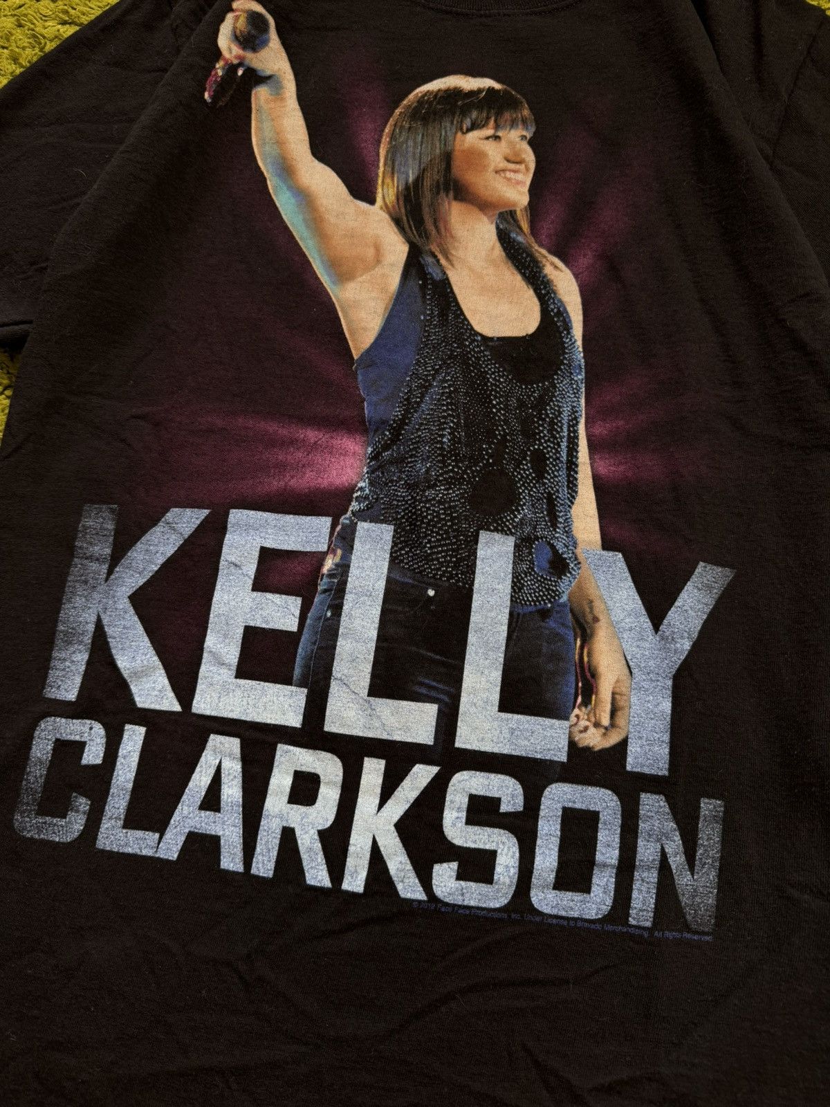 Band Tees Kelly Clarkson 2012 official tour t-shirt Size US S / EU 44-46 / 1 - 2 Thumbnail
