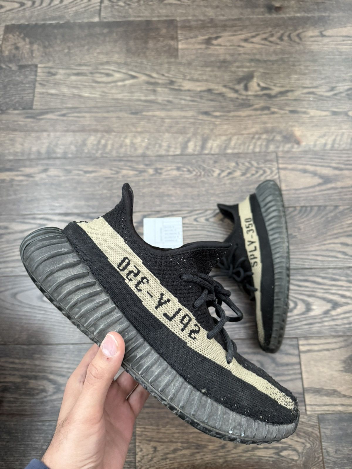 Yeezy Yeezy 350 Green Size US 10 / EU 43 - 1 Thumbnail