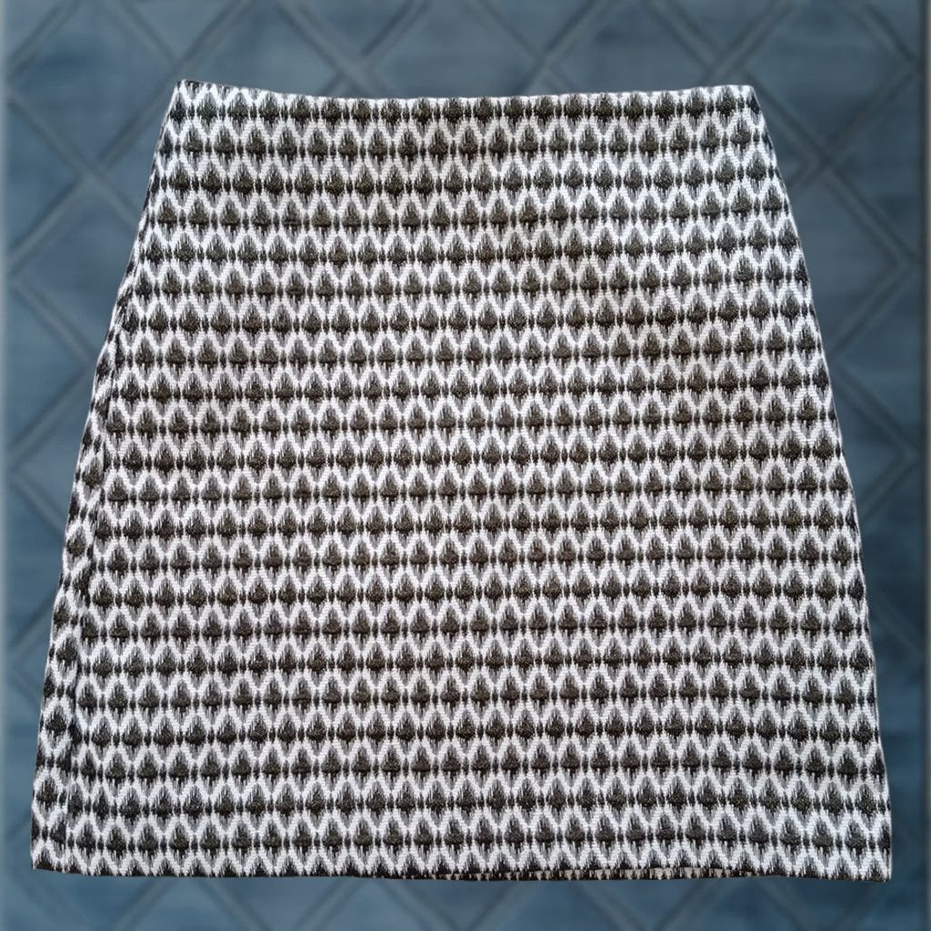 Loft LOFT Skirt Short A-Line Lined Silver Geometric Cotton Polyester Size 2 Women Size 26" / US 2 / IT 38 - 1 Thumbnail
