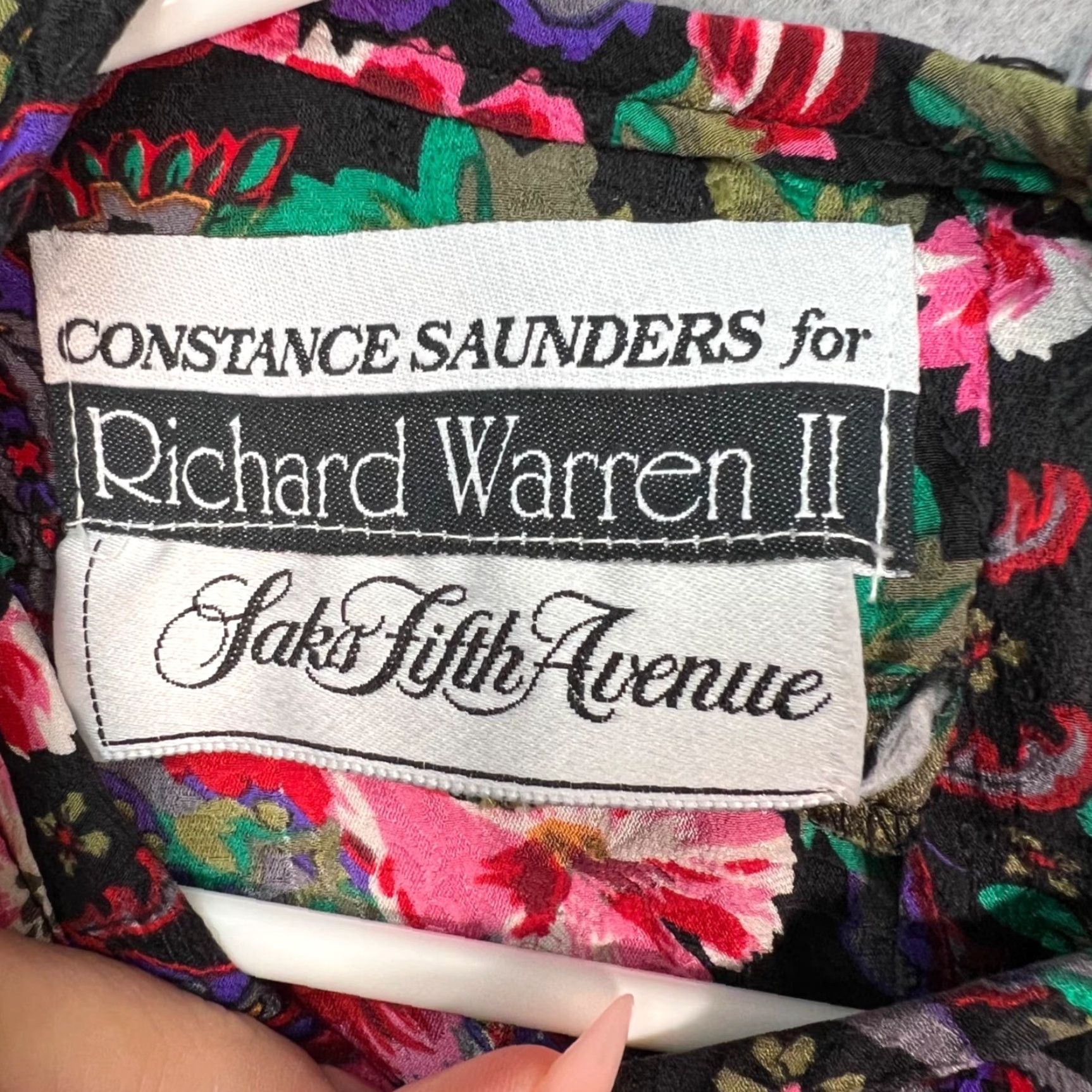 Vintage VINTAGE Richard Warren II Constance Saunders Floral & Paisley Blouse Womens S Black Long Sleeve Button Round Neck Shirt Dressy? Size S / US 4 / IT 40 - 3 Thumbnail