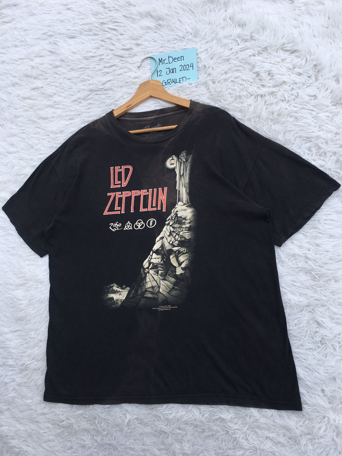 Band Tees Rare Vintage Led Zeppelin Tshirt Size US XL / EU 56 / 4 - 3 Thumbnail