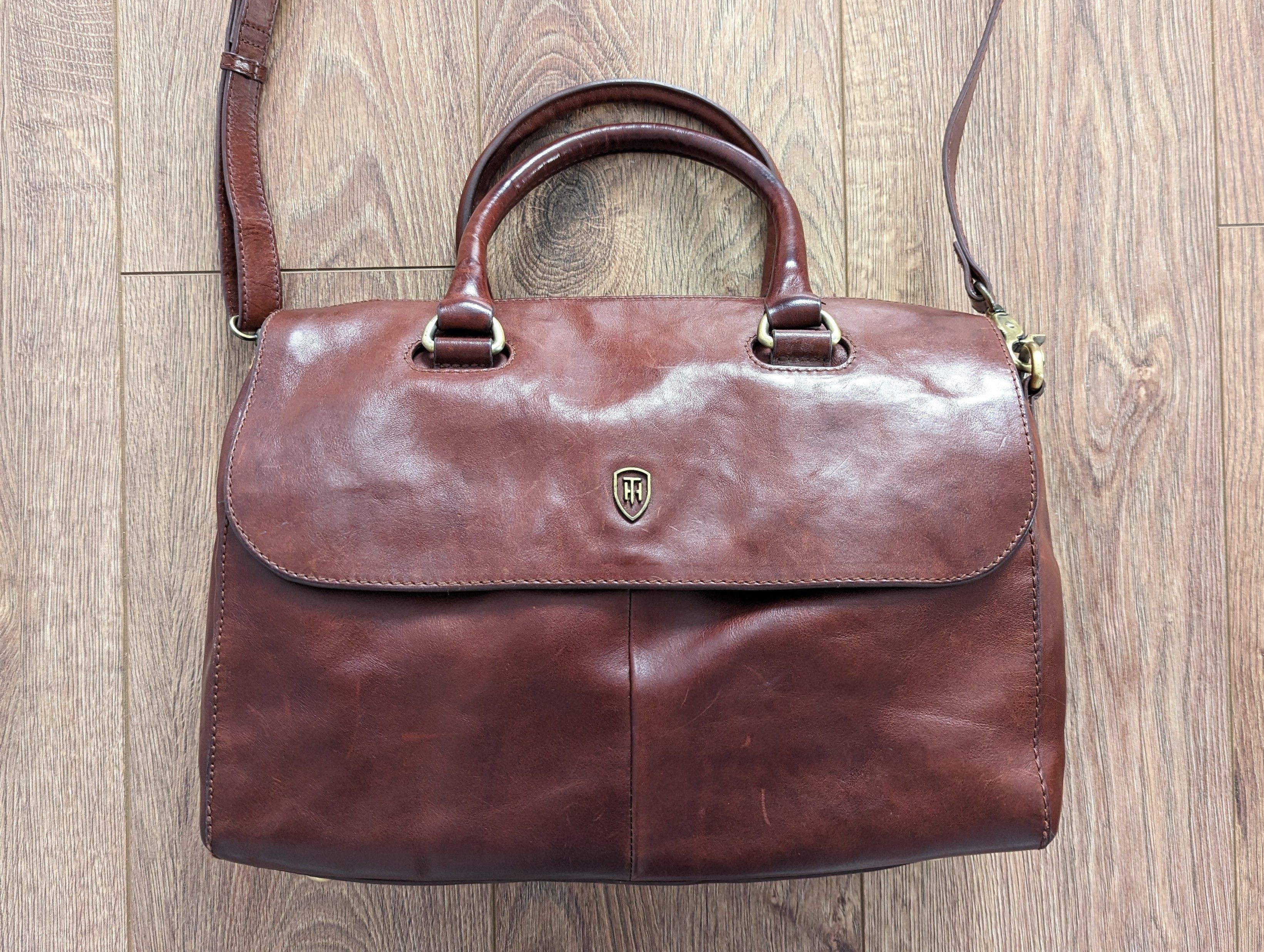 Genuine Leather Tumble & Hide Bag Genuine Italian Vegetable Tanned Leather Size ONE SIZE - 23 Thumbnail