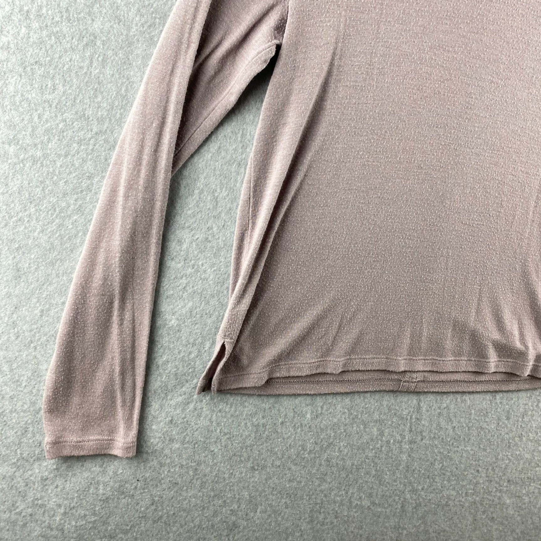 Athleta Athleta Top Womens XS Purple Pullover Round Neck Long Sleeve Lightweight Stretch Blended Shirt Size XS / US 0-2 / IT 36-38 - 5 Thumbnail