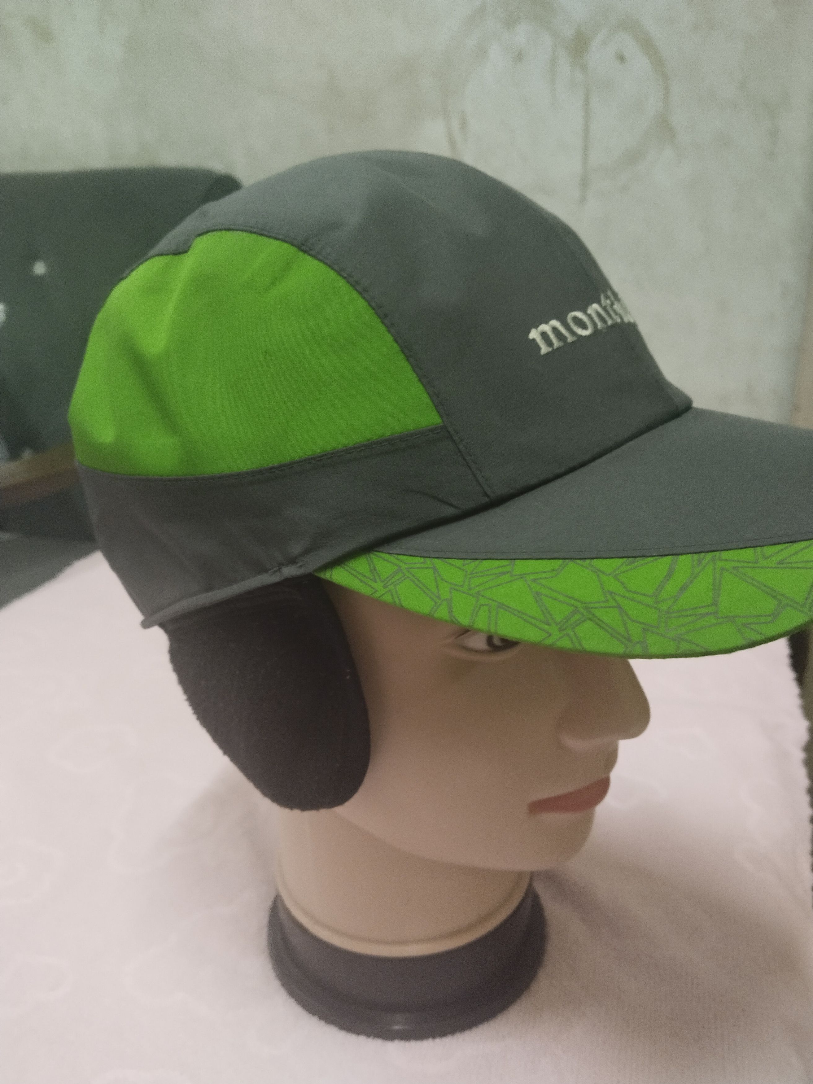 Montbell MONTBELL GORETEX 4 PANEL WITH FLEE CAP Size ONE SIZE - 5 Thumbnail